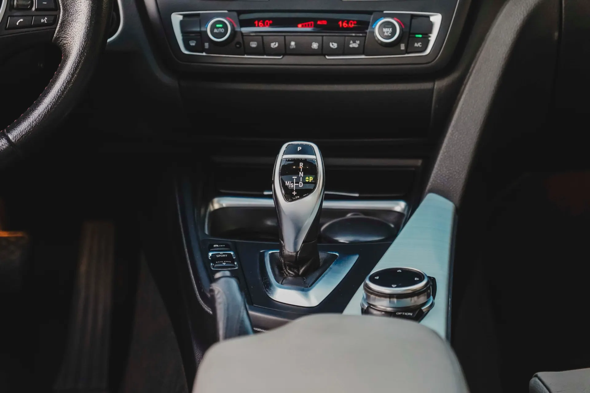 BMW 325 d Touring Auto Line Sport 27