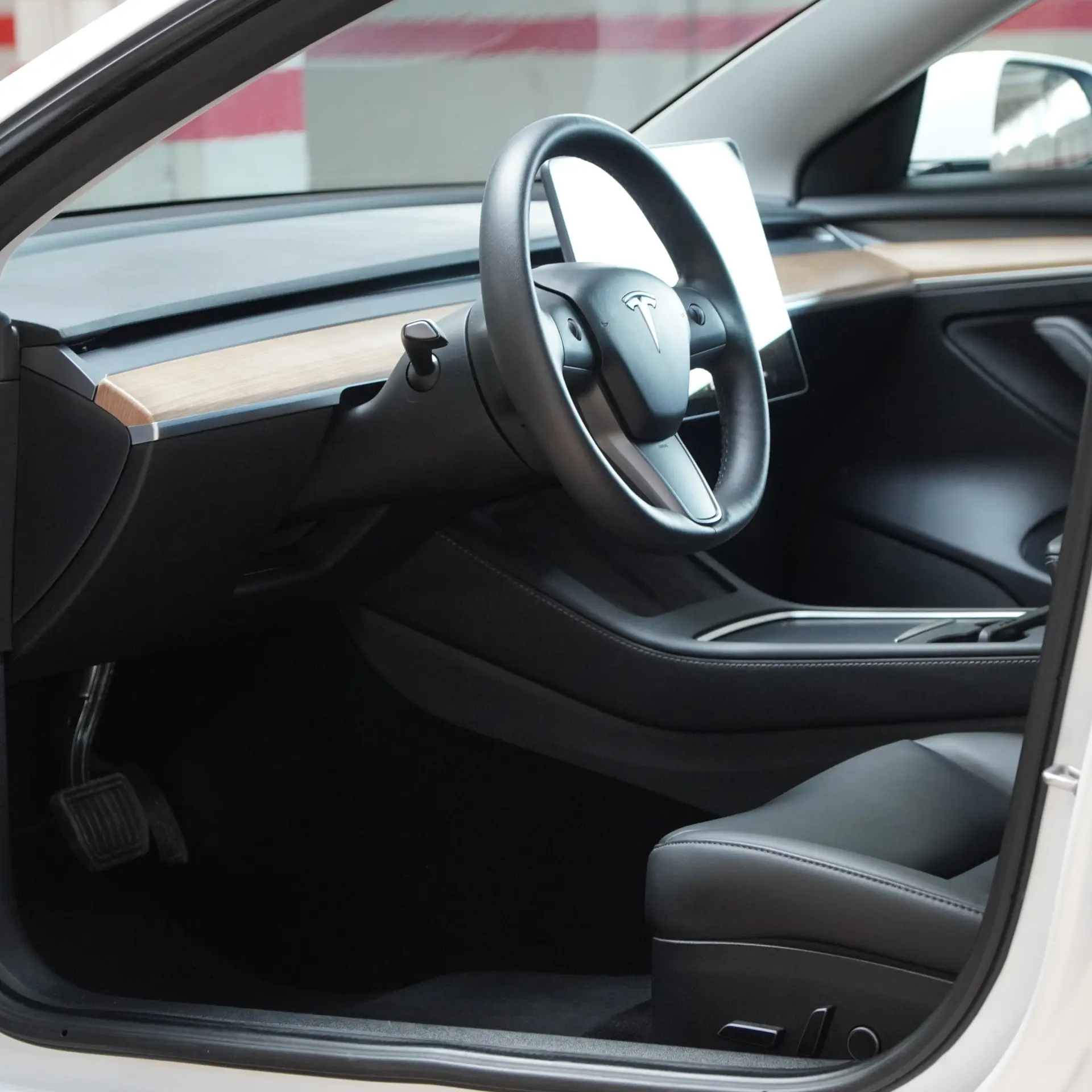 Tesla Model 3 Long Range AWD Dual Motor Performance 11