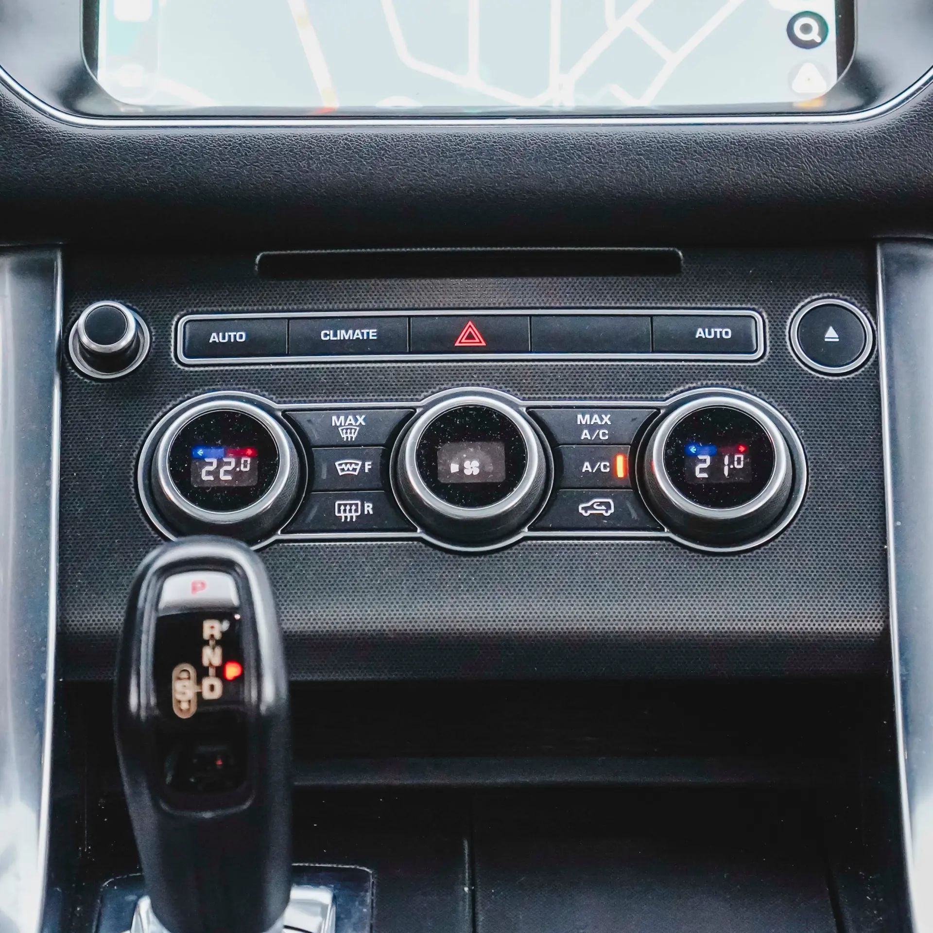 Land Rover Range Rover Sport 2.0 SD4 HSE 26