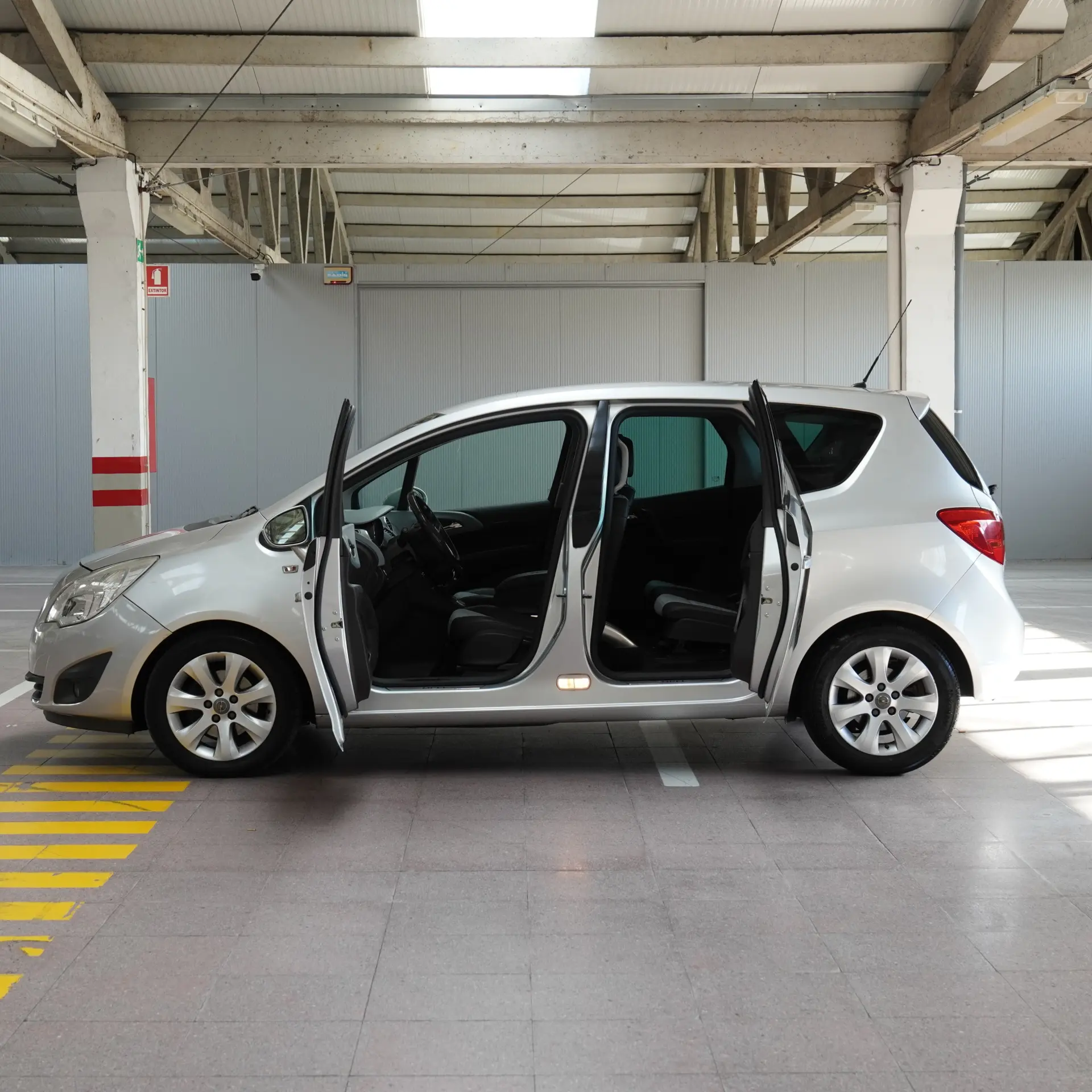 Opel Meriva 1.3 CDTI Cosmo 2