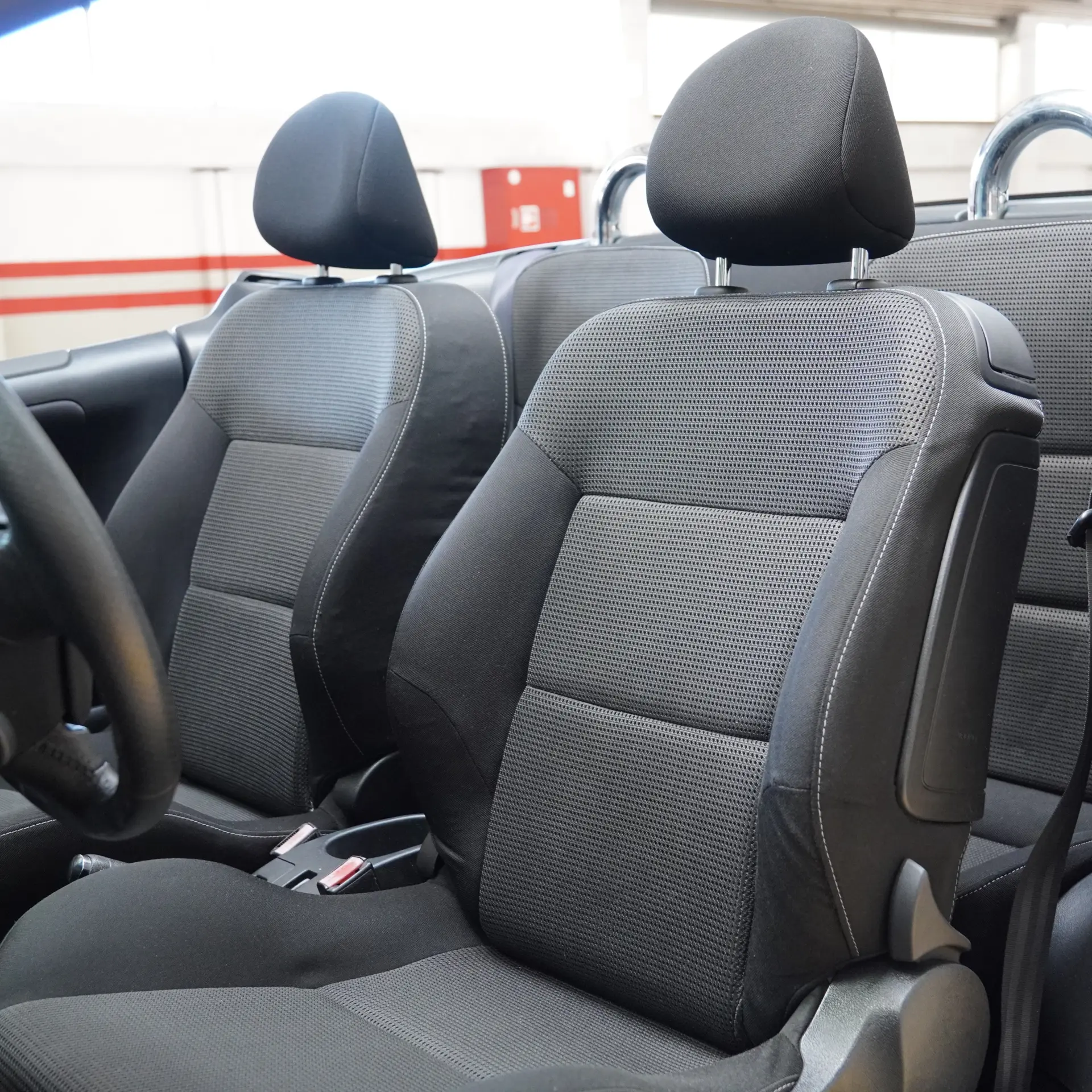 Peugeot 207 CC 1.6 SE 200 Anos 18