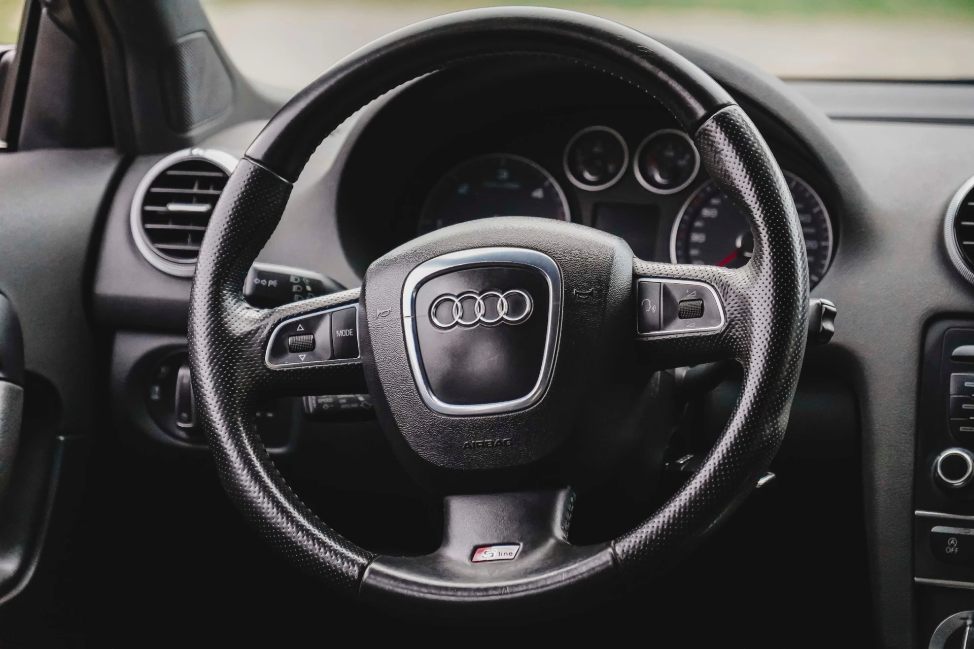 Audi A3 Sportback 1.6 TDI S-line 10