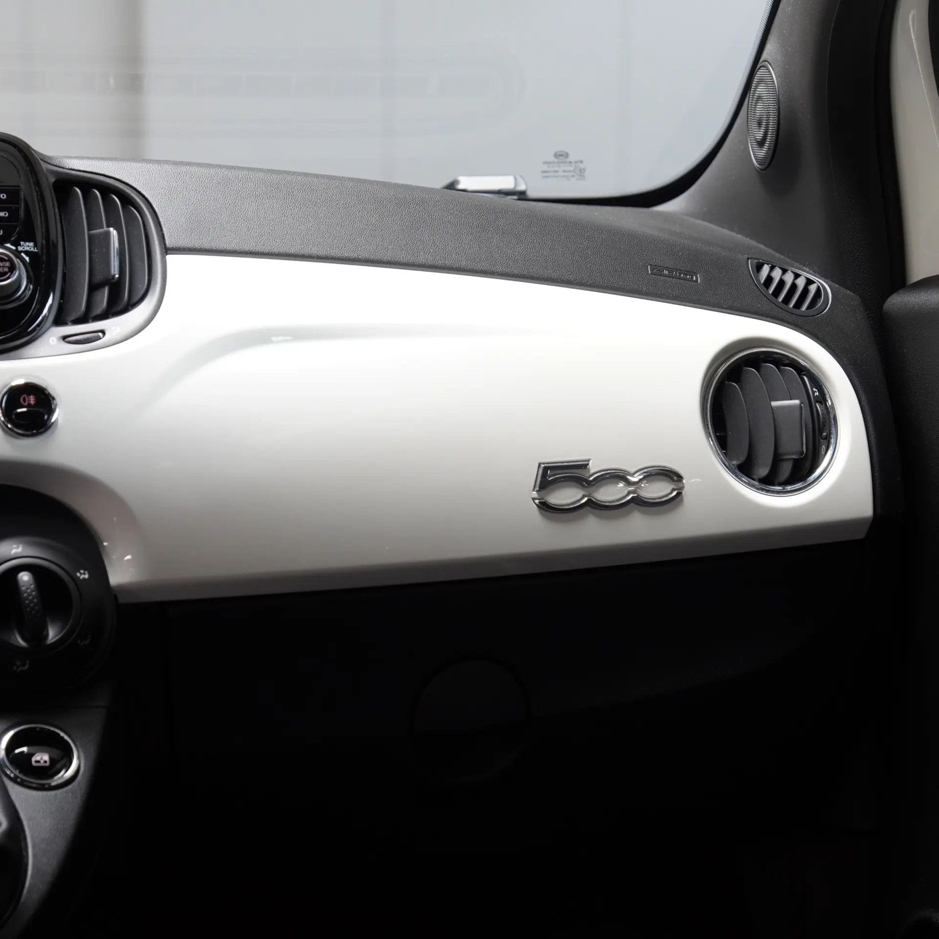 Fiat 500 1.0 Hybrid Cult 21
