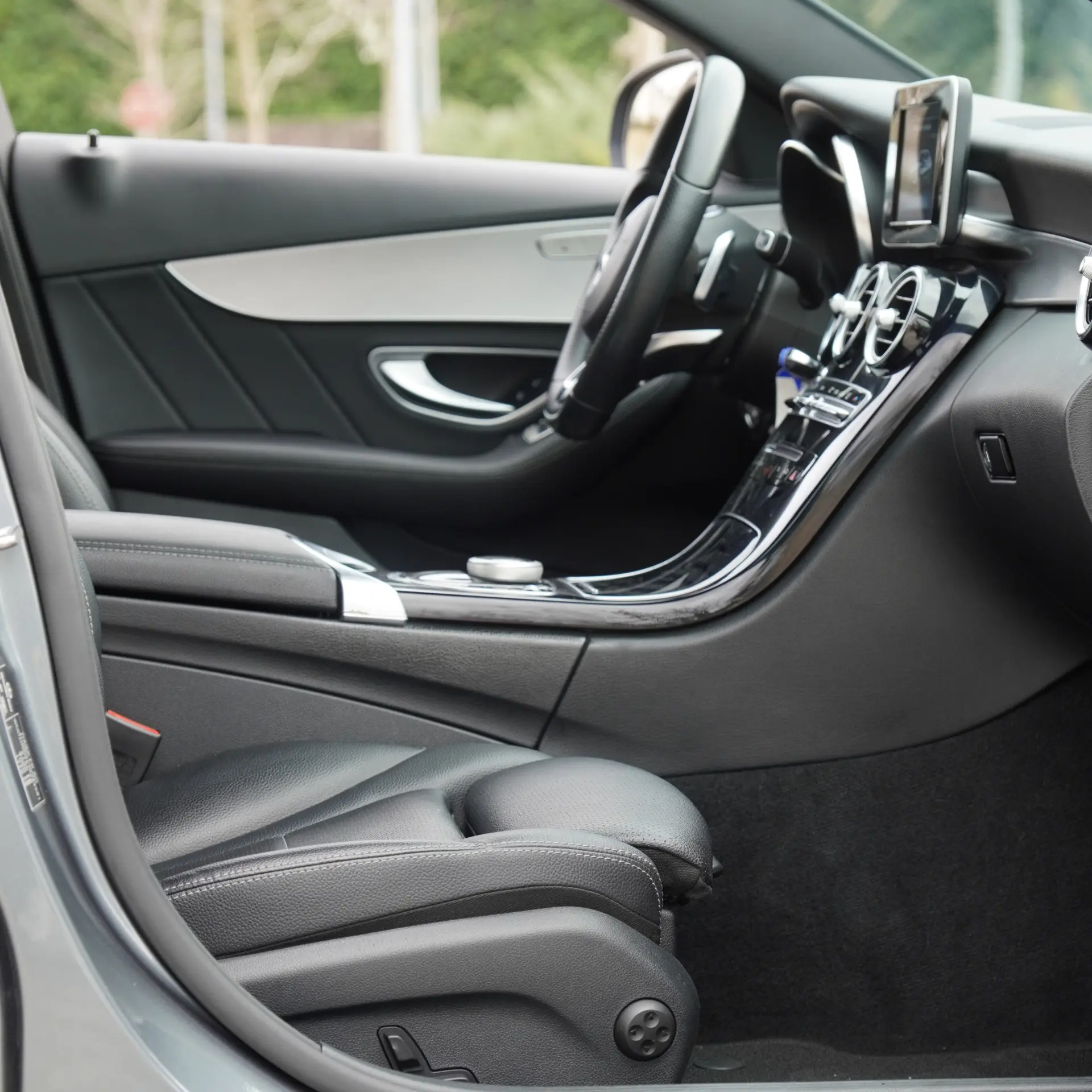 Mercedes-Benz C 220 AMG 24