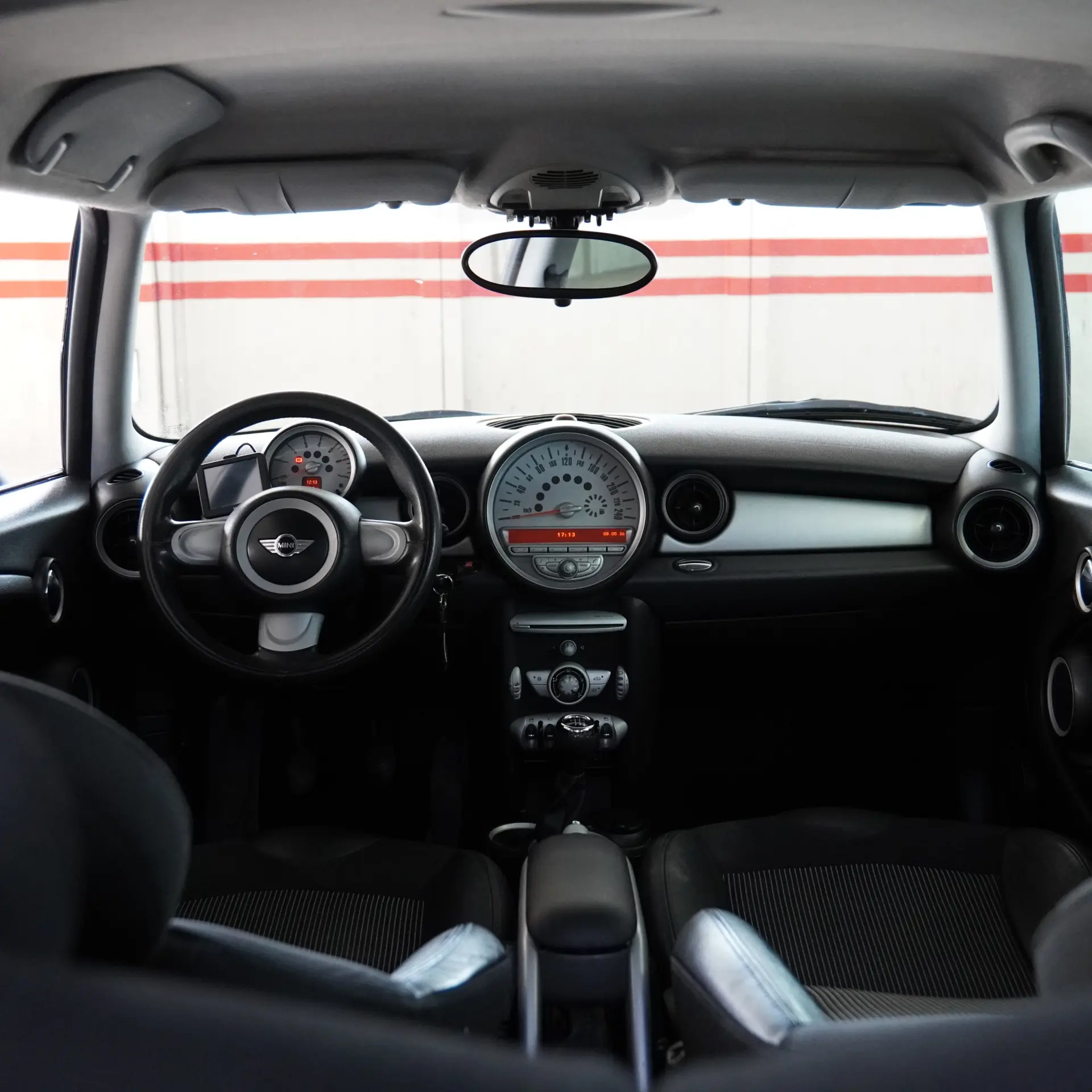 MINI 3 Portas Cooper D 9