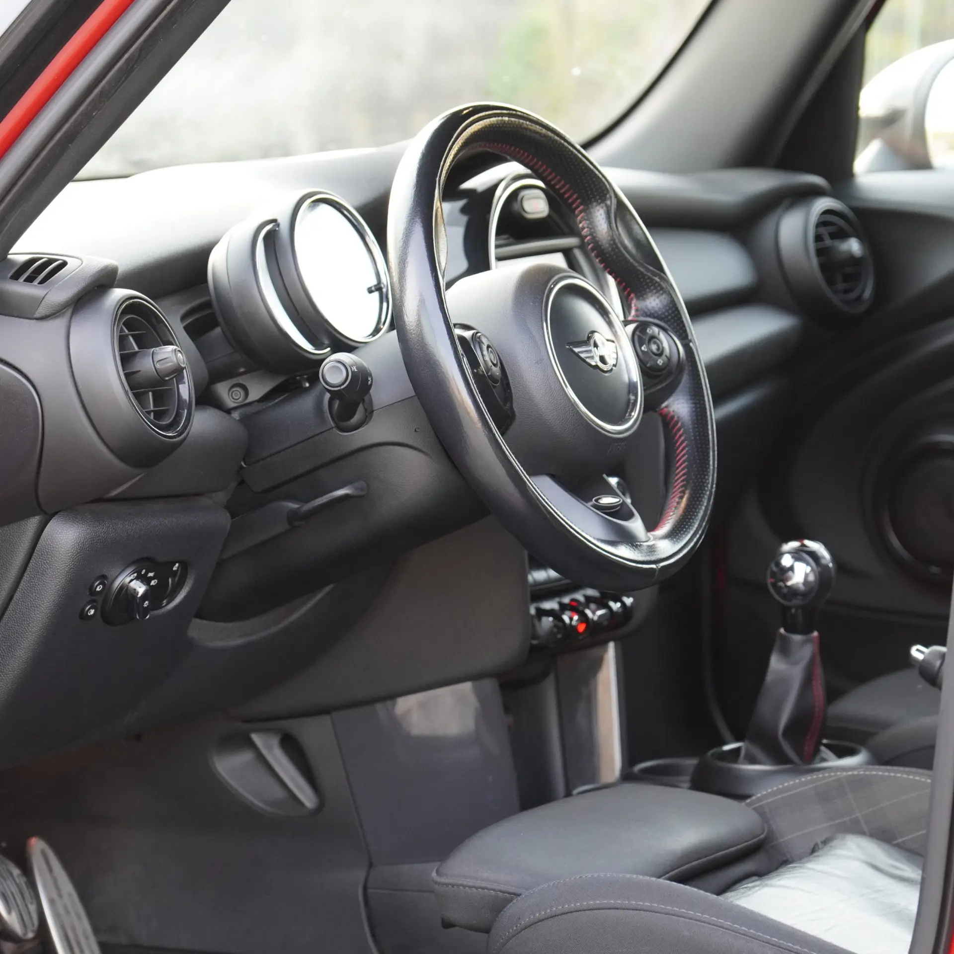 MINI 5 Portas One D 13