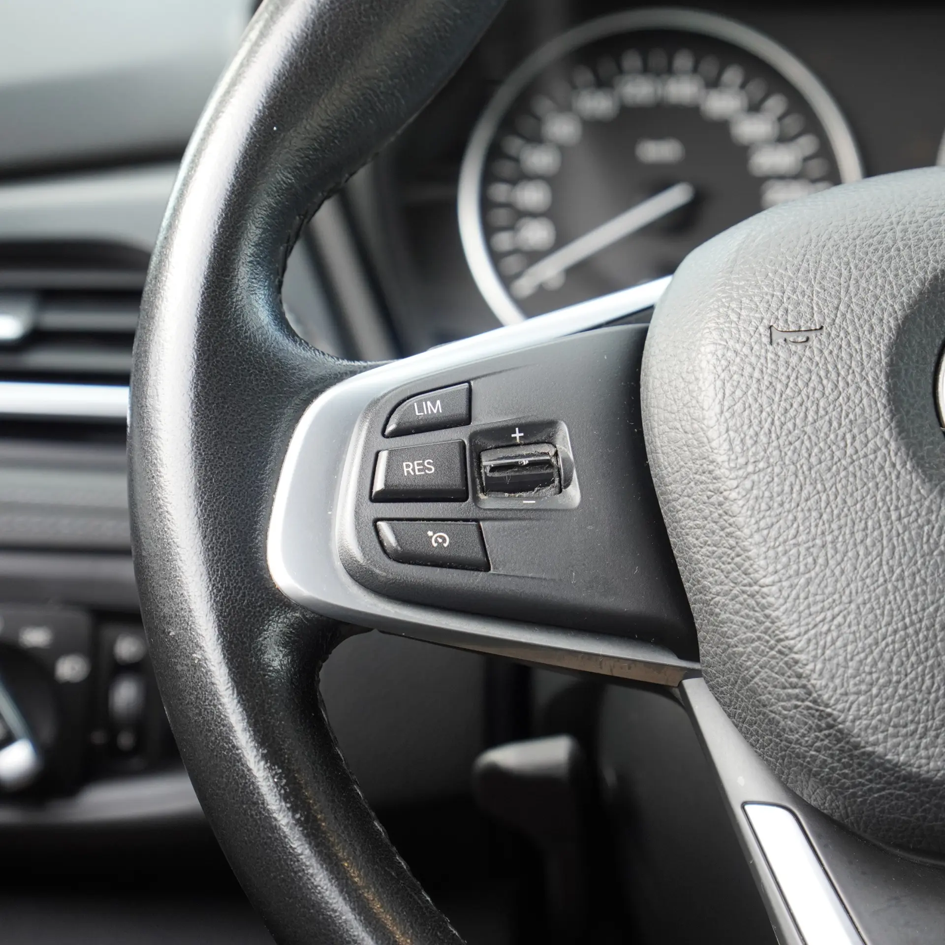 BMW 216 Active Tourer d 18