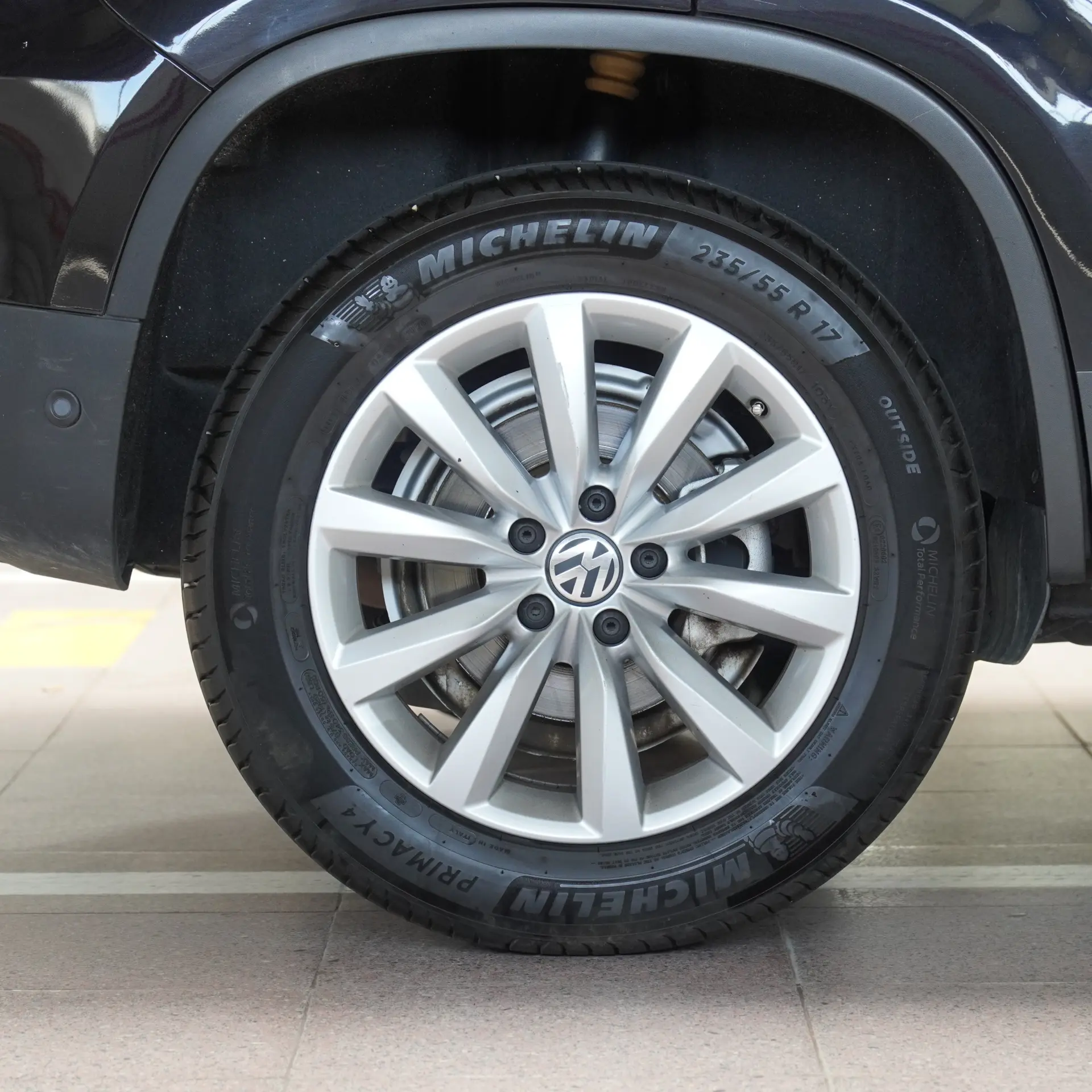 Volkswagen Tiguan 2.0 TDI Trend BlueMotion 38