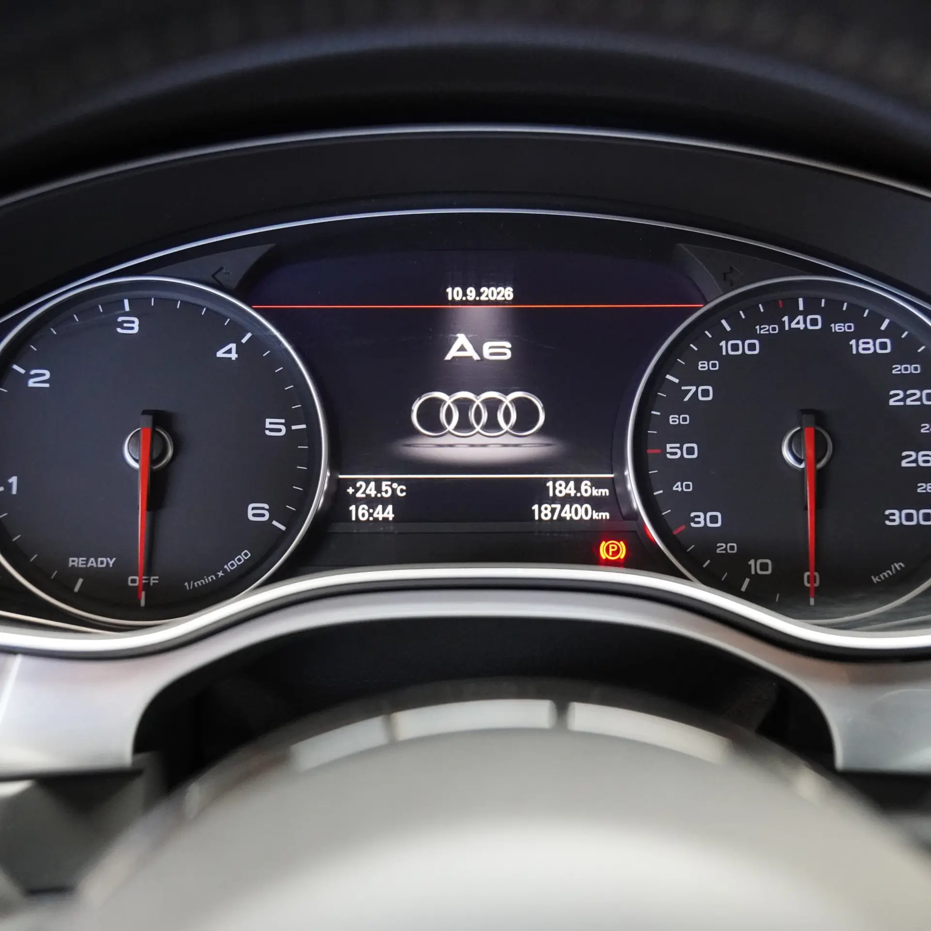 Audi A6 Avant 2.0 TDi Sport S tronic 18