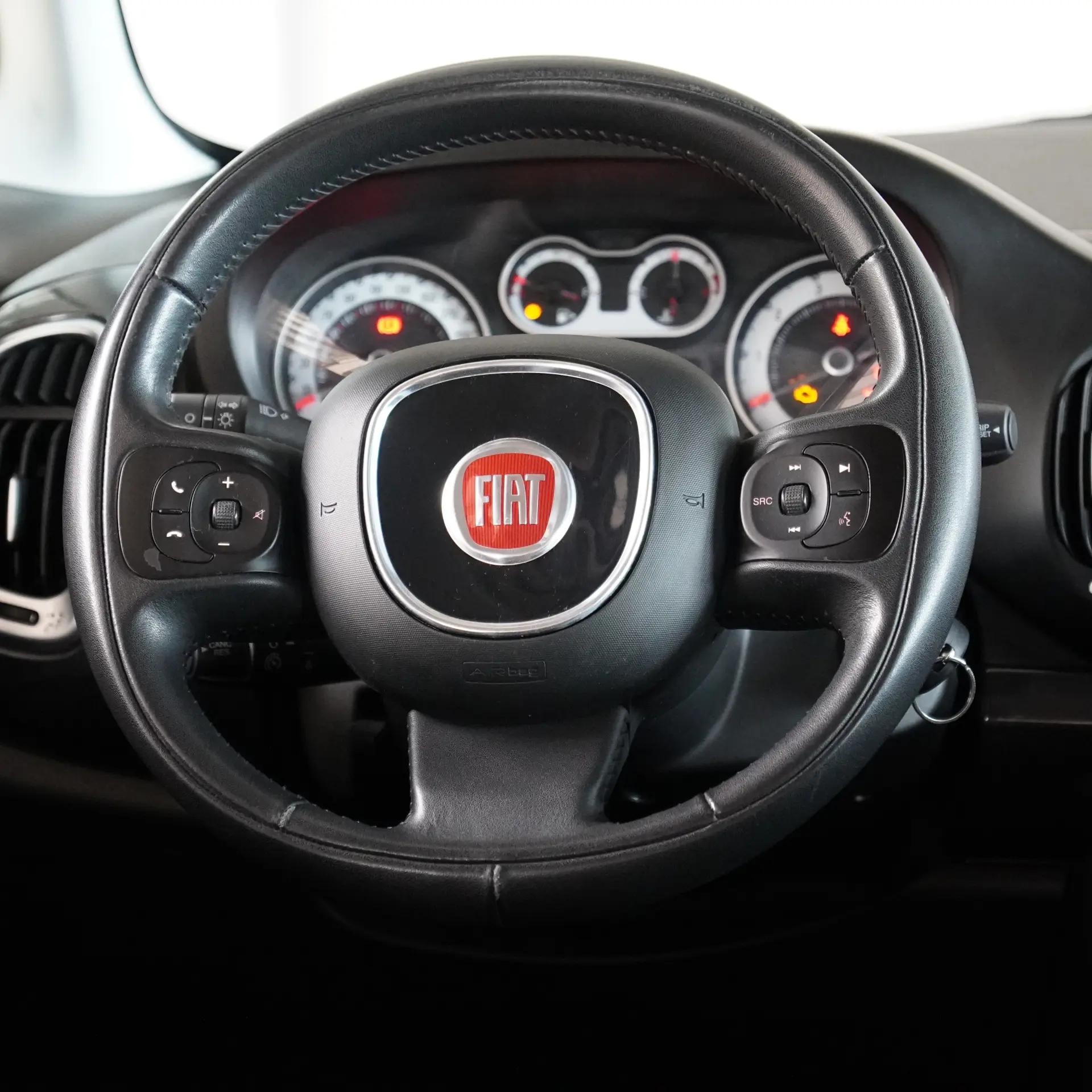 Fiat 500L 1.3 MJ Pop 14