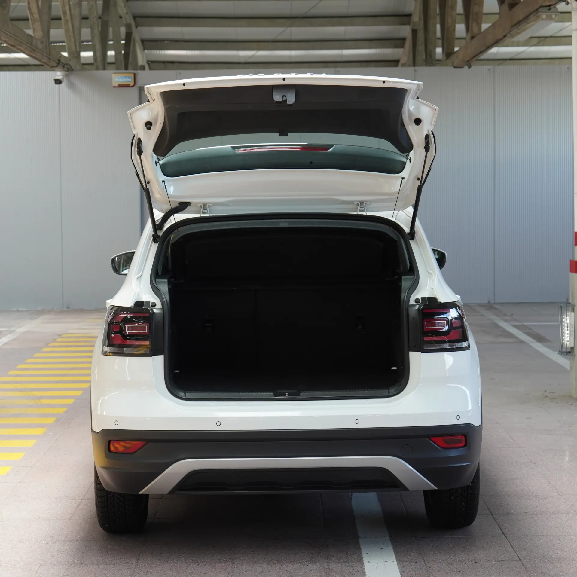 Volkswagen T-Cross 1.0 TSI OPF DSG Life 41