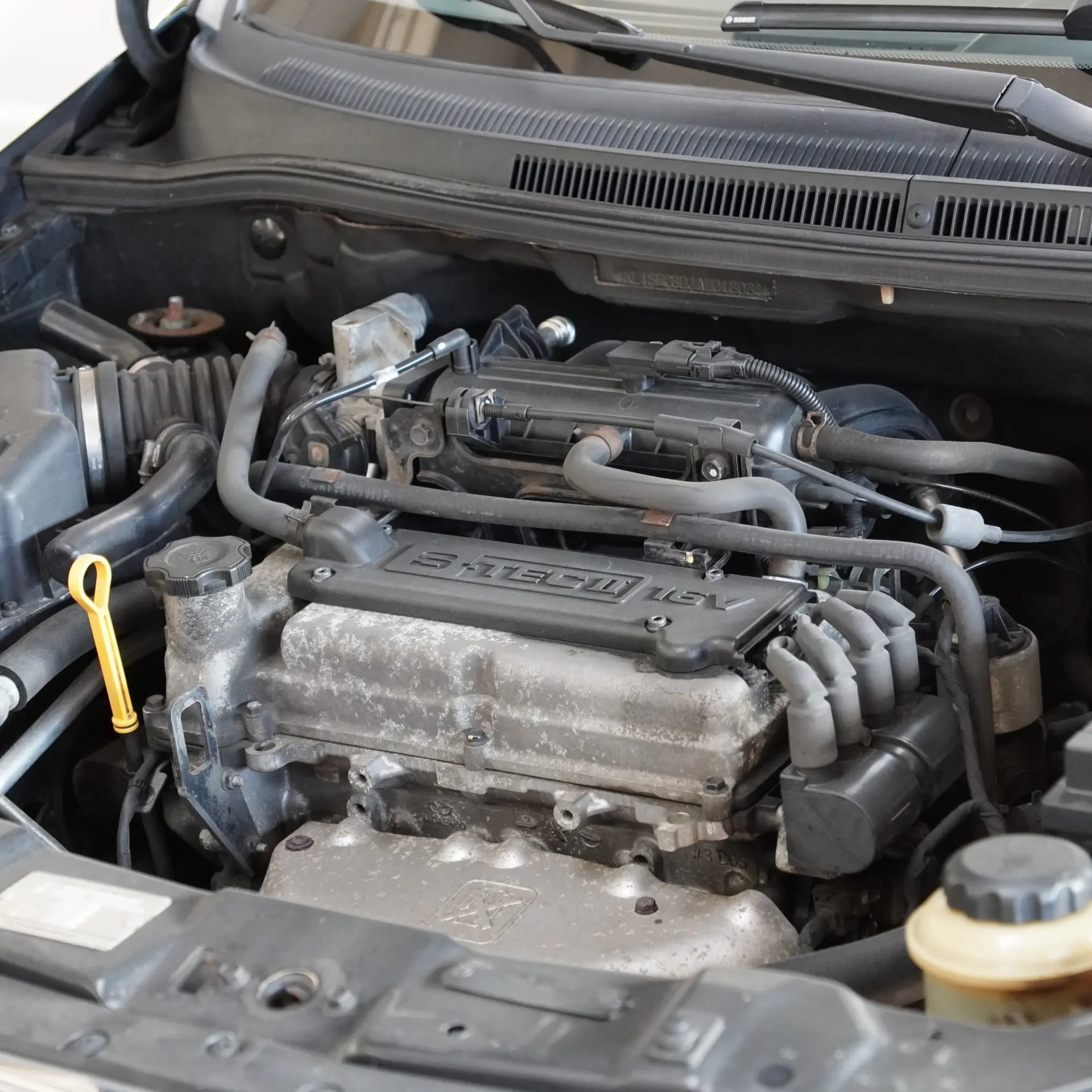 Chevrolet Aveo 1.2 LS 36