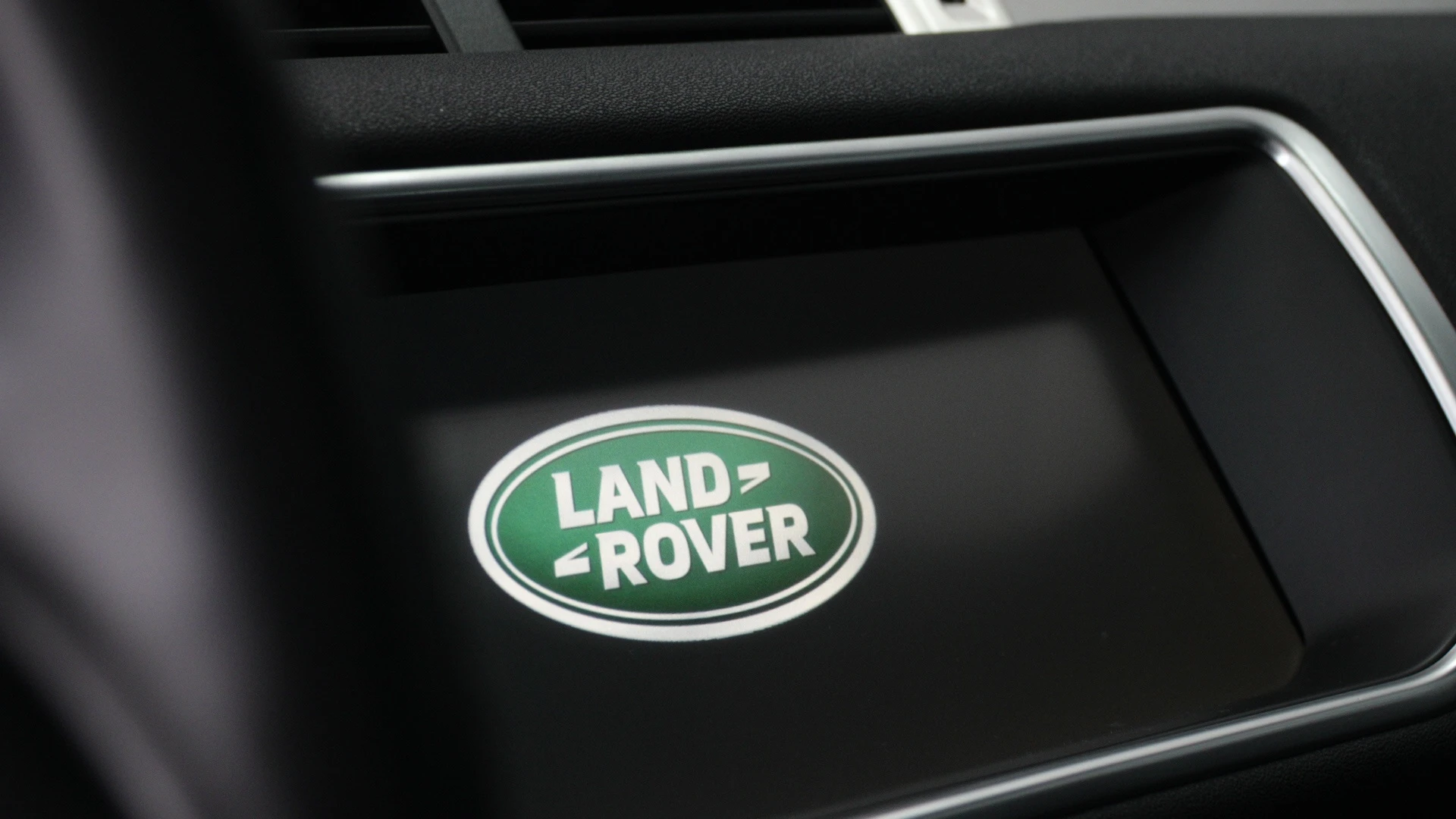 Land Rover Range Rover Evoque Outro 24