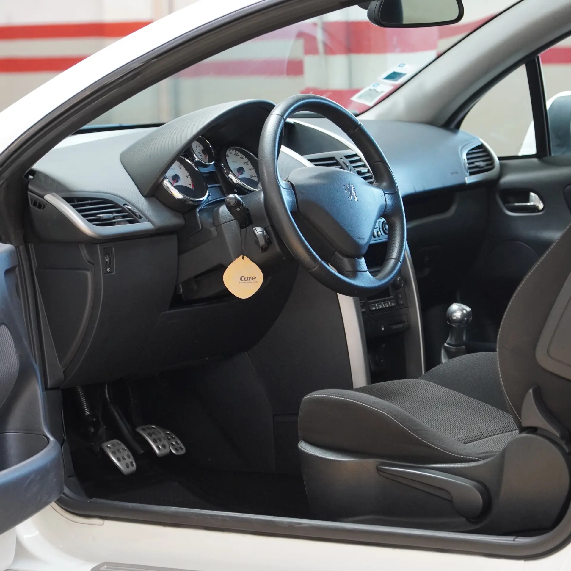Peugeot 207 CC 1.6 SE 200 Anos 22