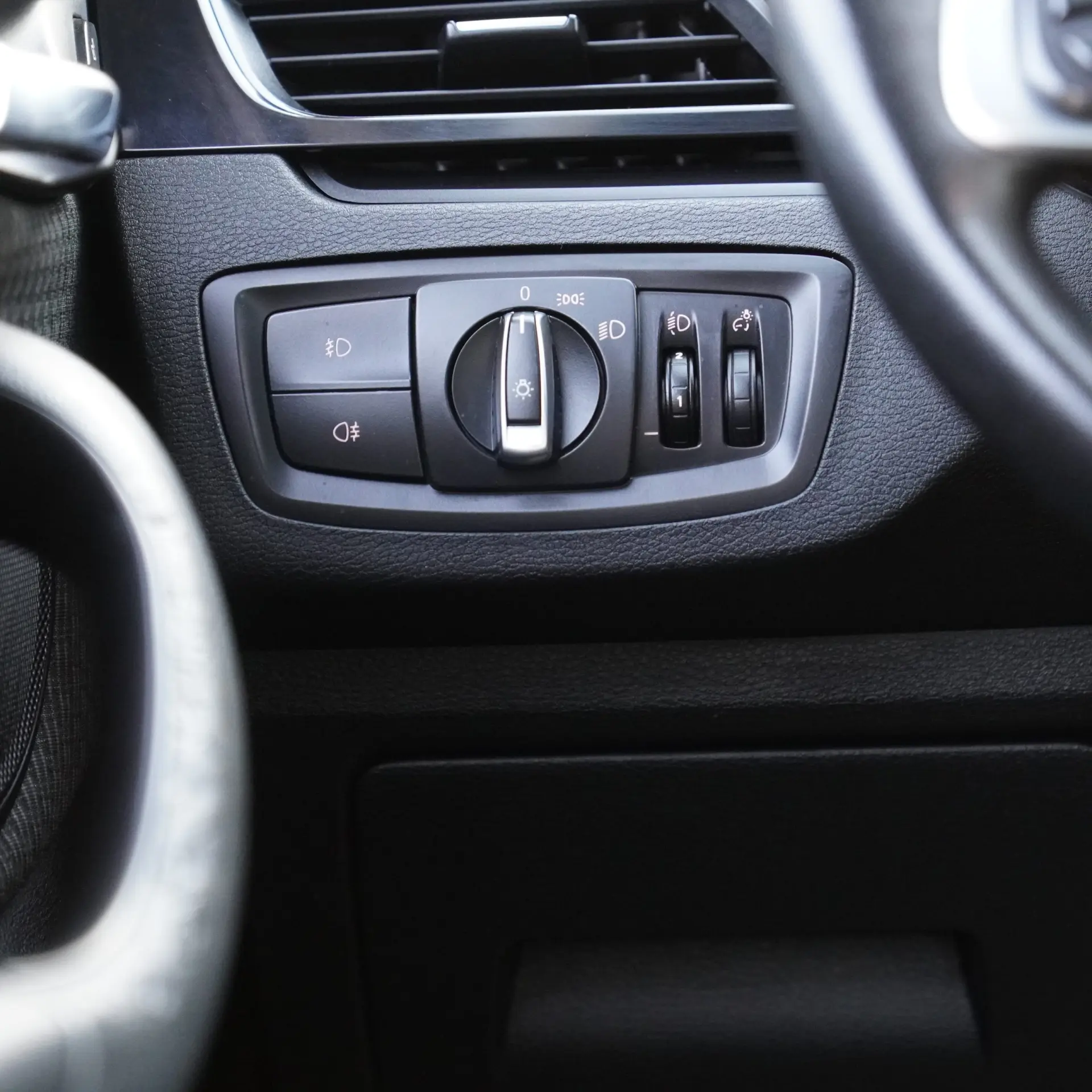 BMW X1 16 d sDrive 24