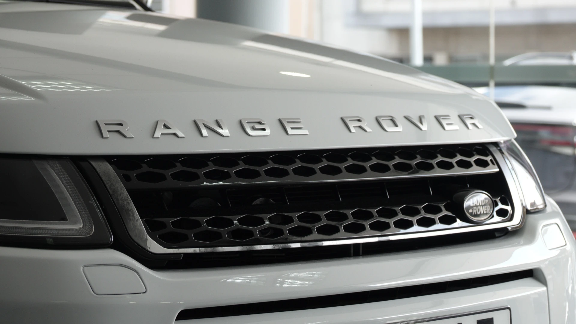 Land Rover Range Rover Evoque Outro 47