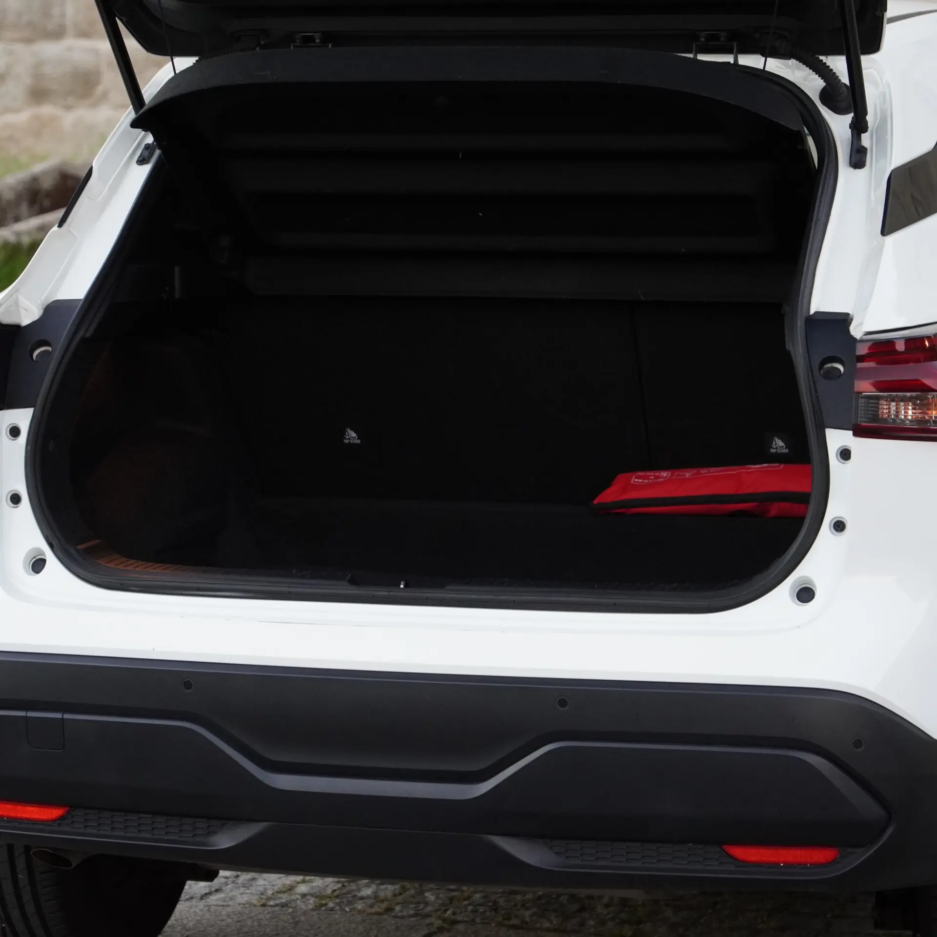 Nissan Qashqai 1.3 DIG-T MHEV 140 cv 46