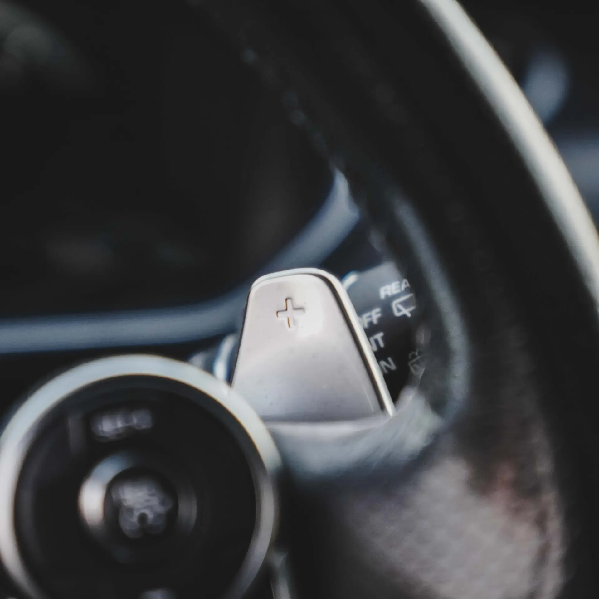 Land Rover Range Rover Sport 2.0 SD4 HSE 16