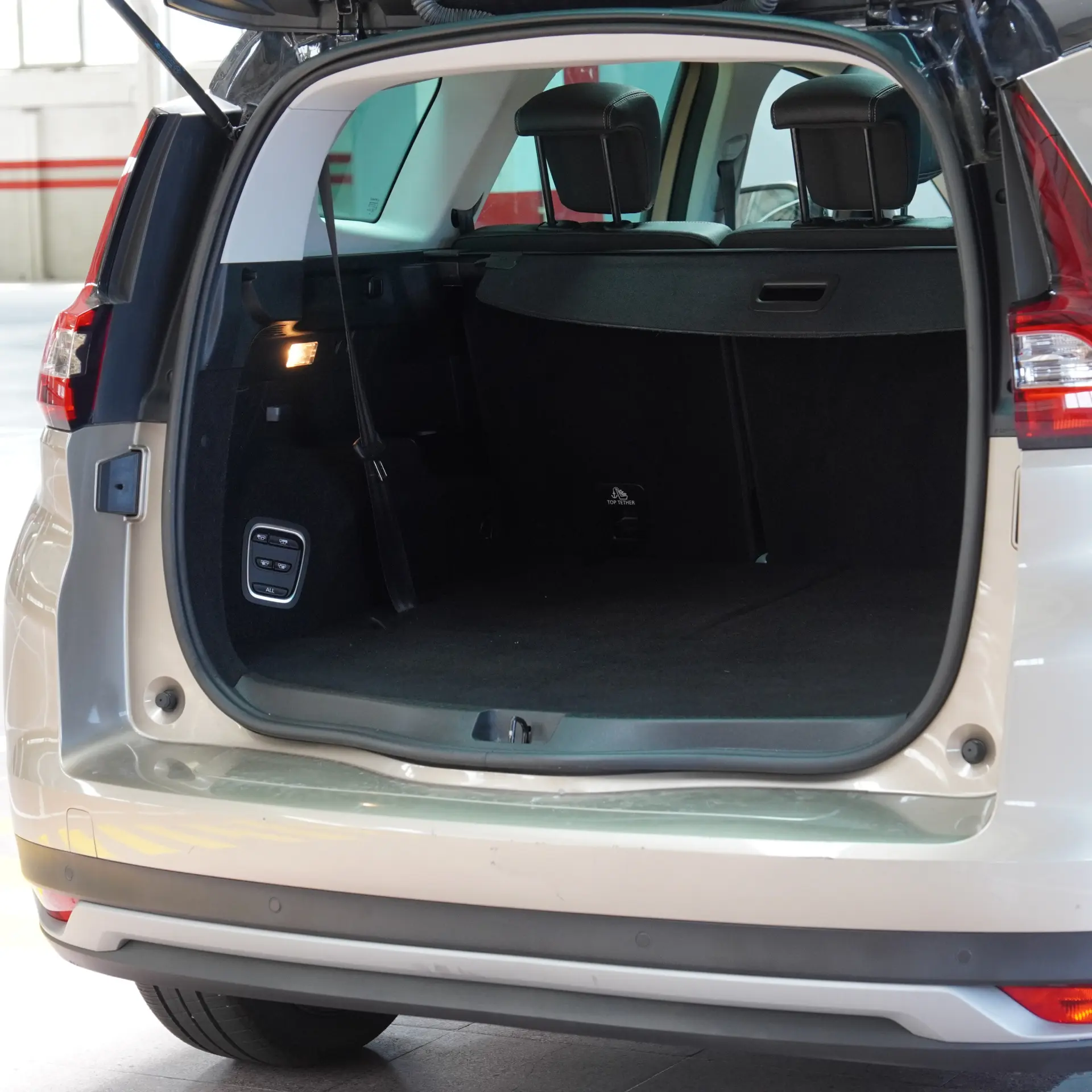 Renault Grand Scénic 1.7 Blue dCi Bose Edition EDC 59