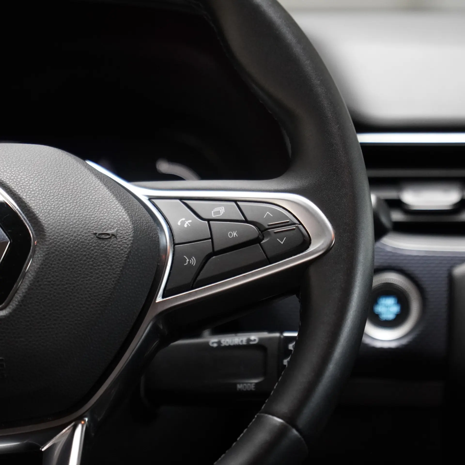 Renault Arkana 1.6 E-Tech Full Hybrid Evolution 19