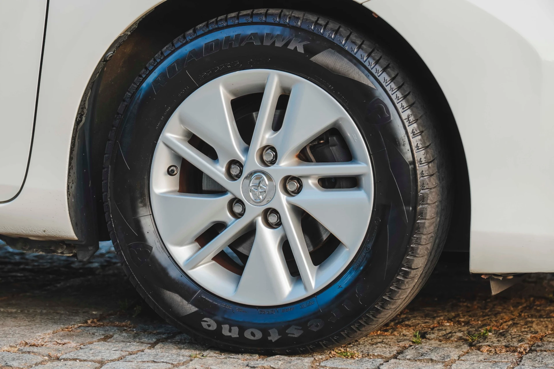 Toyota Auris 1.4 D-4D Comfort+J16+Navi 41