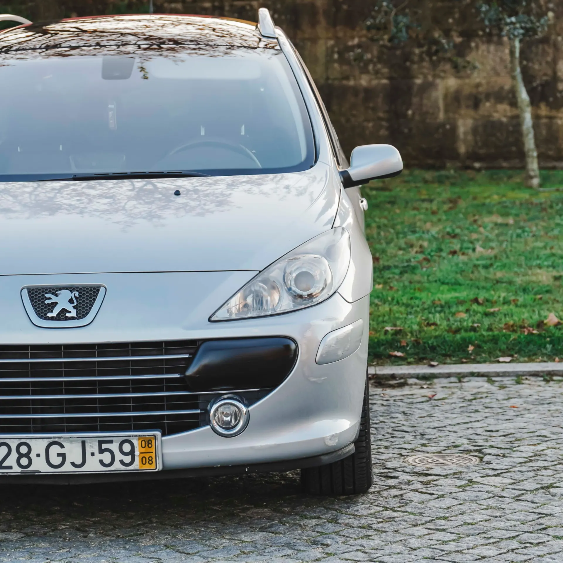 Peugeot 307 SW 1.6 HDi Black & Silver 18