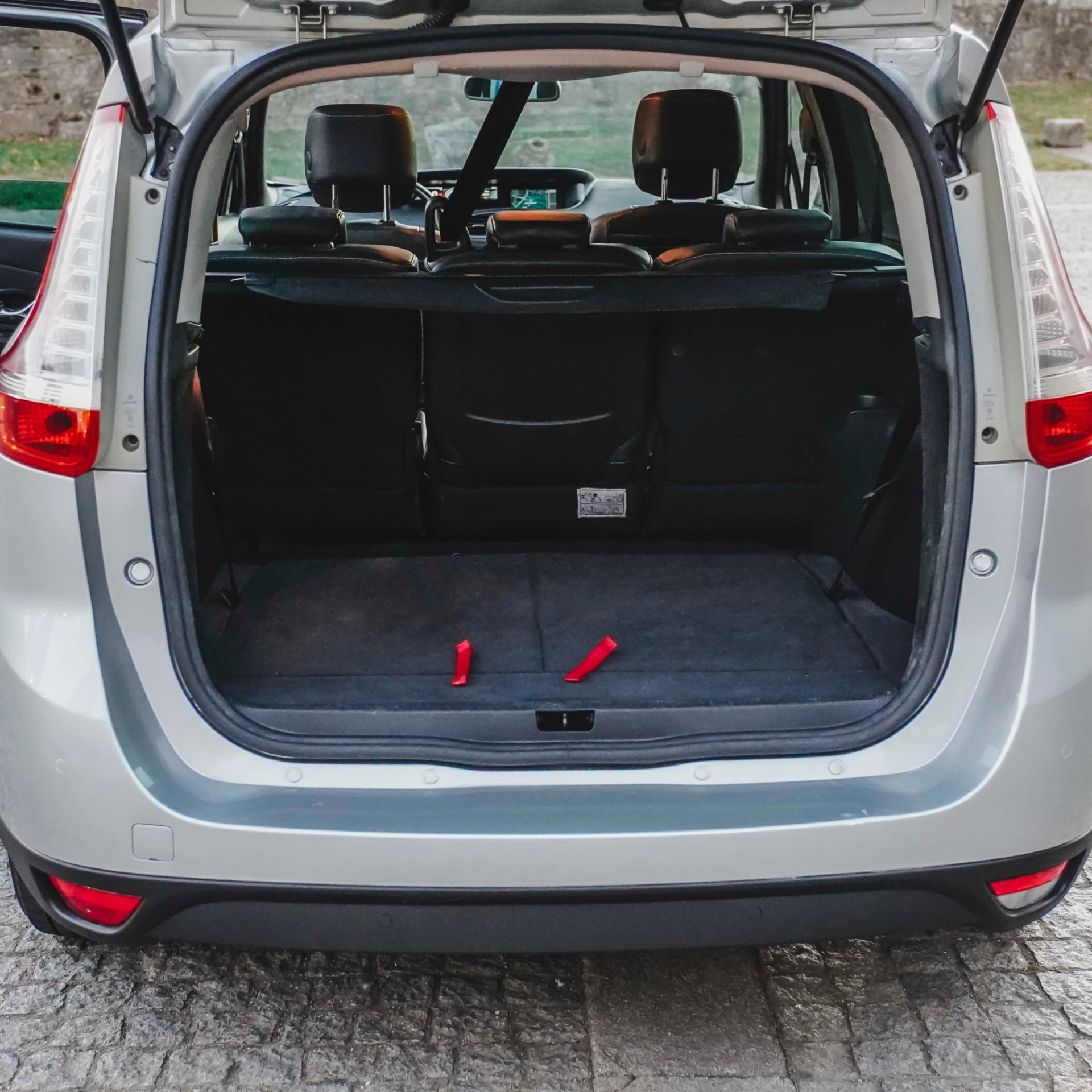 Renault Grand Scénic 1.5 dCi 110 Bose 42