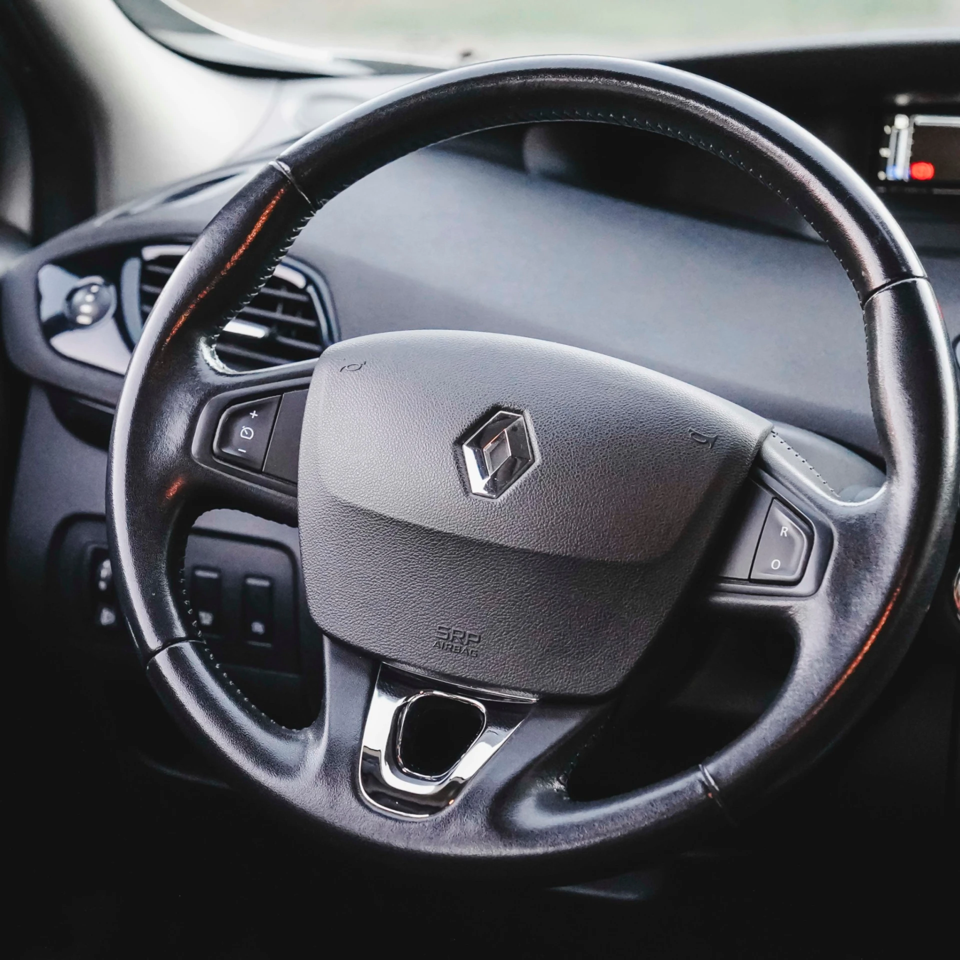 Renault Grand Scénic 1.5 dCi 110 Bose 14