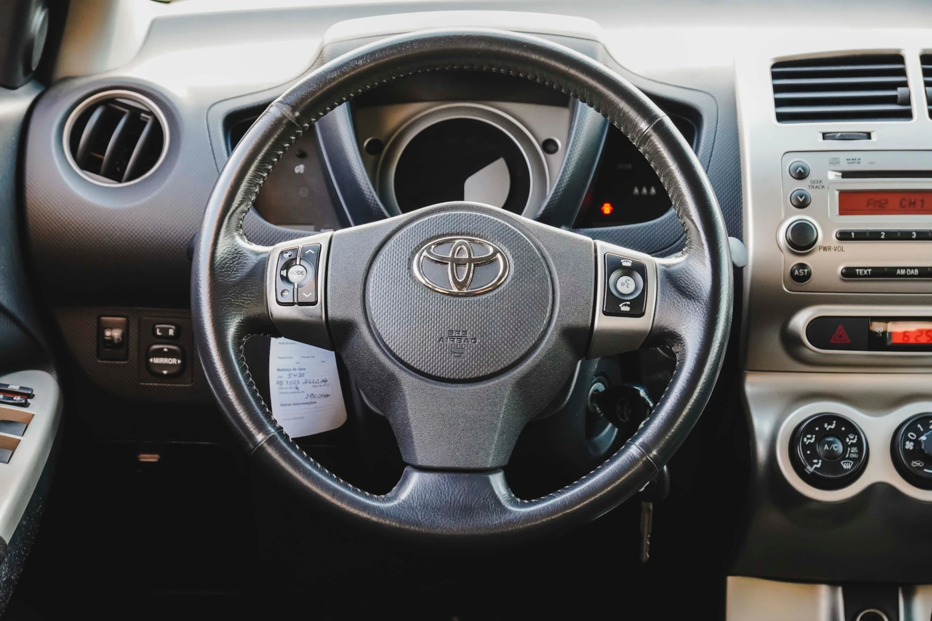 Toyota Urban Cruiser 1.4 D-4D 8