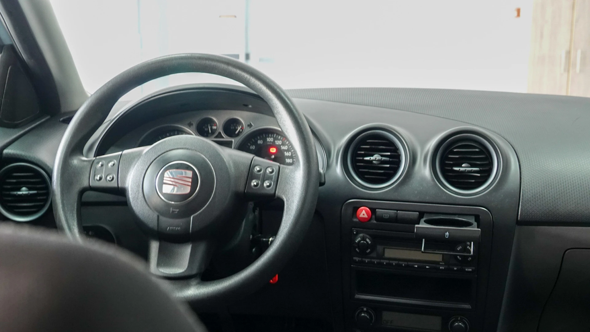 SEAT Ibiza 1.2 12V Stylance 10
