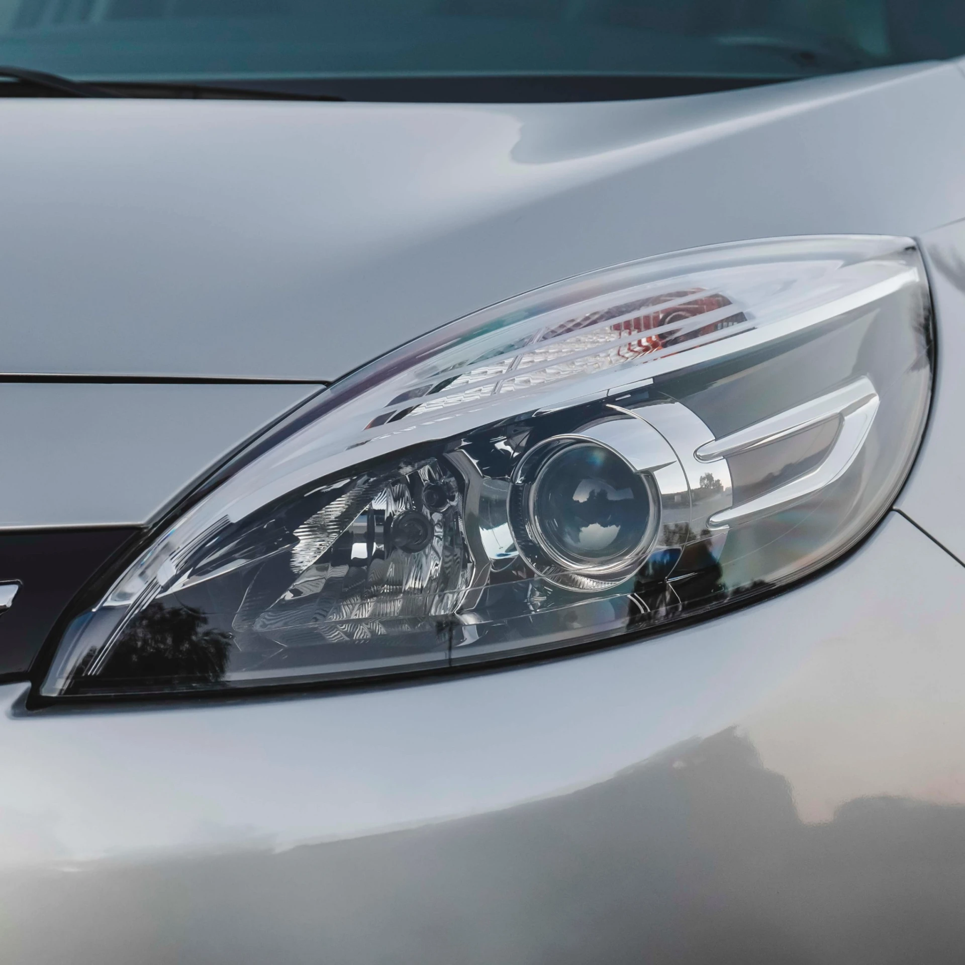 Renault Grand Scénic 1.5 dCi 110 Bose 32