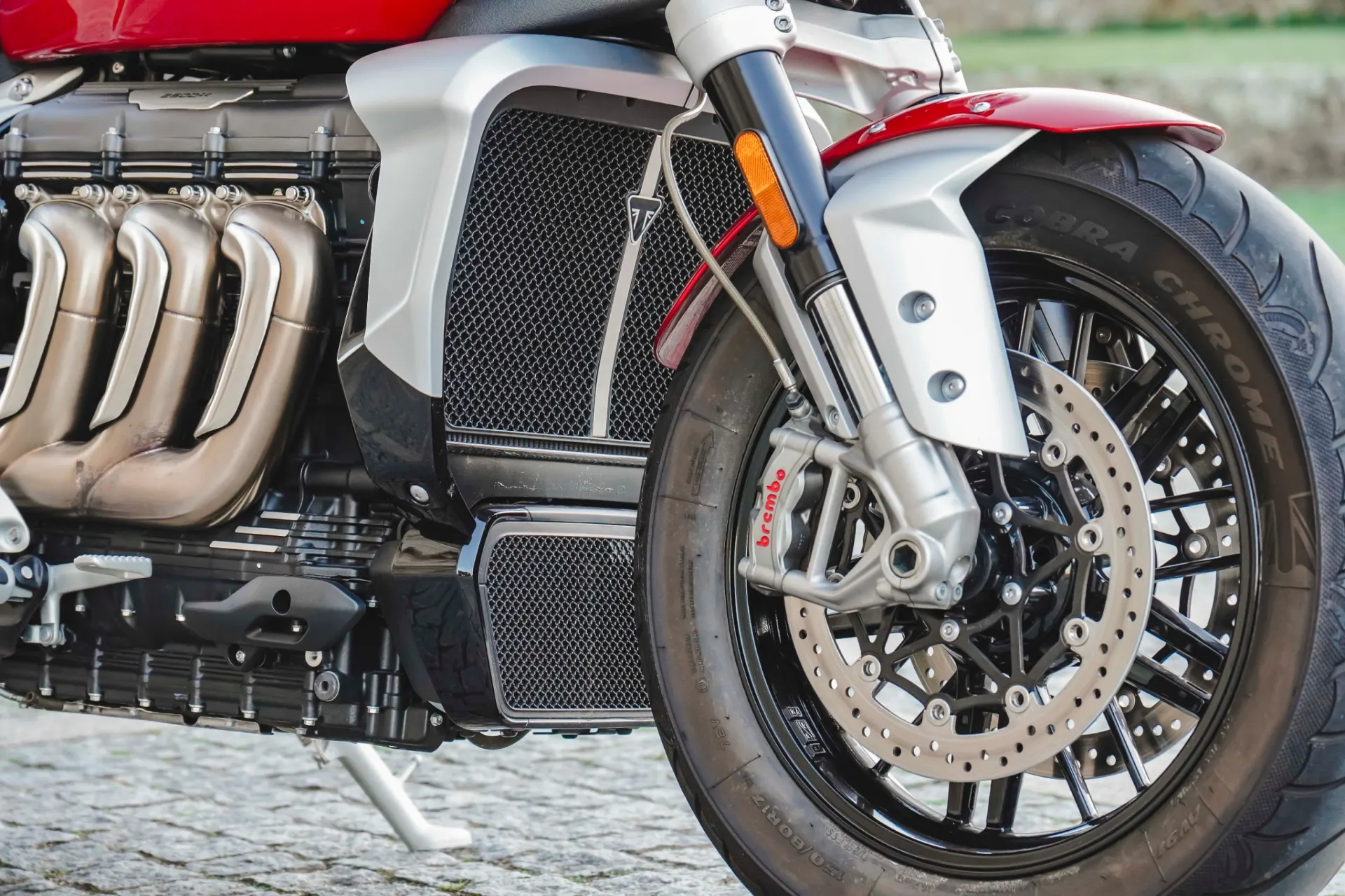 Triumph Rocket 3 R 14