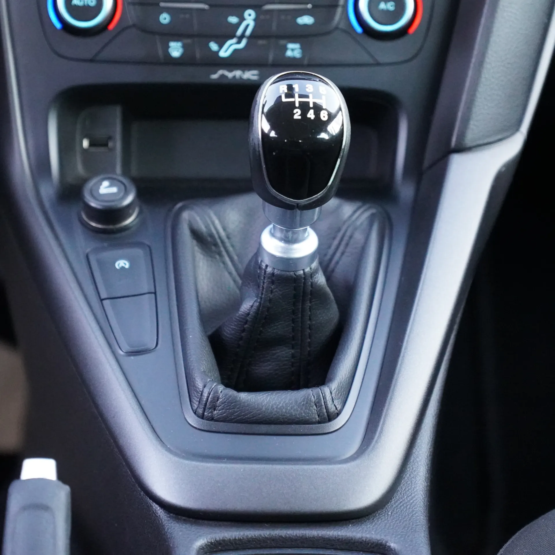 Ford Focus 1.0 EcoBoost Active 21