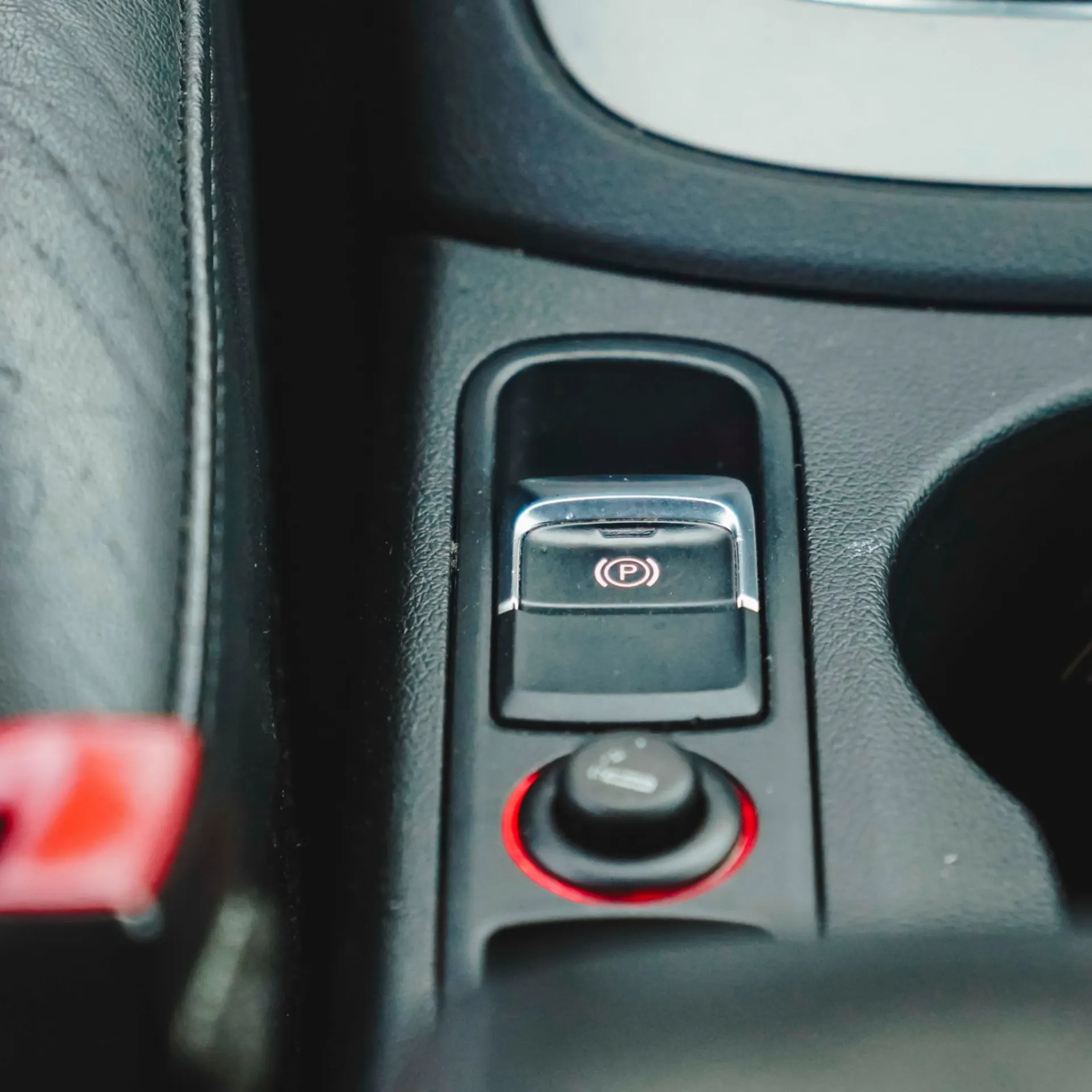 Audi Q3 2.0 TDI Business Line S-line 32