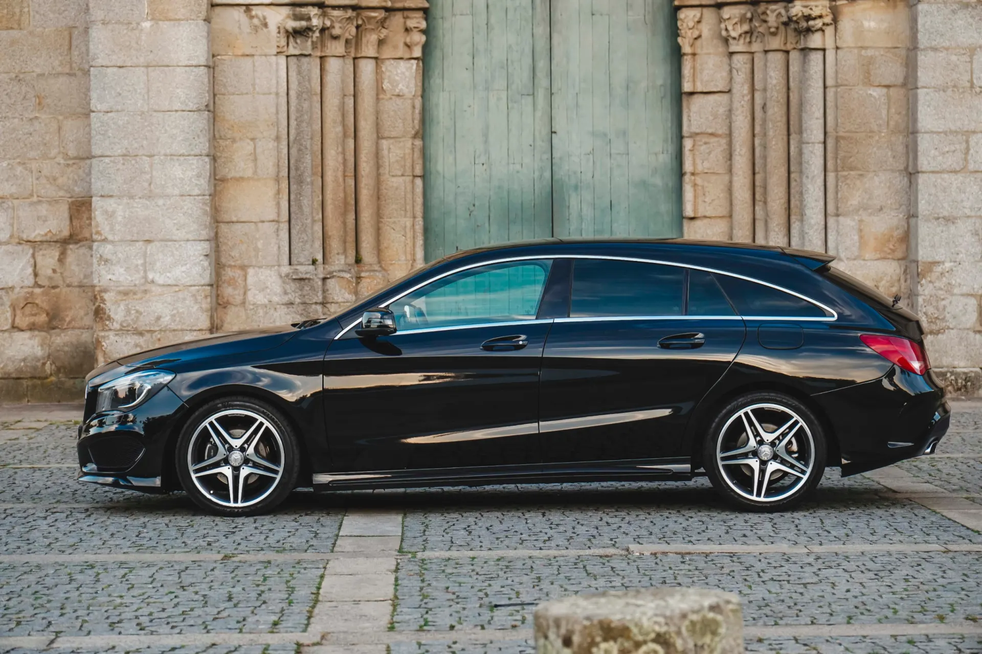Mercedes-Benz CLA 200 Shooting Brake 200 CDI 7G-DCT AMG Line 6