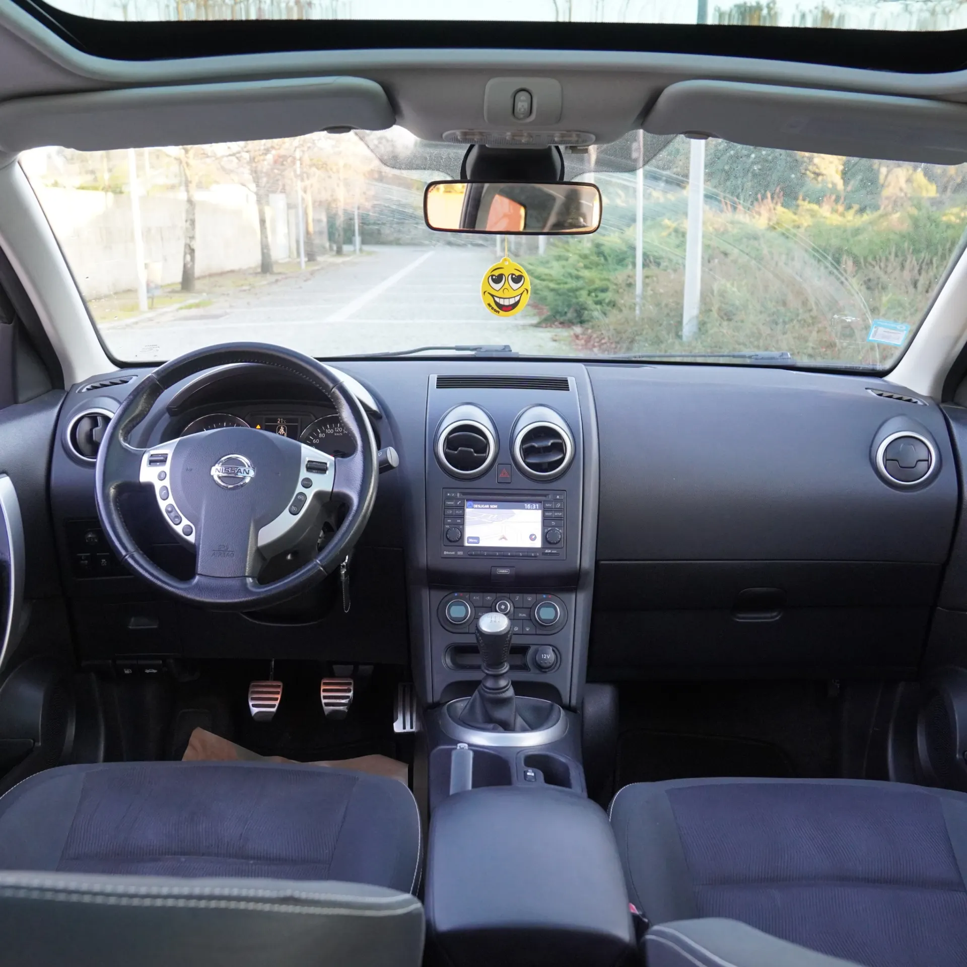 Nissan Qashqai +2 1.6 dCi 360 S&S 9