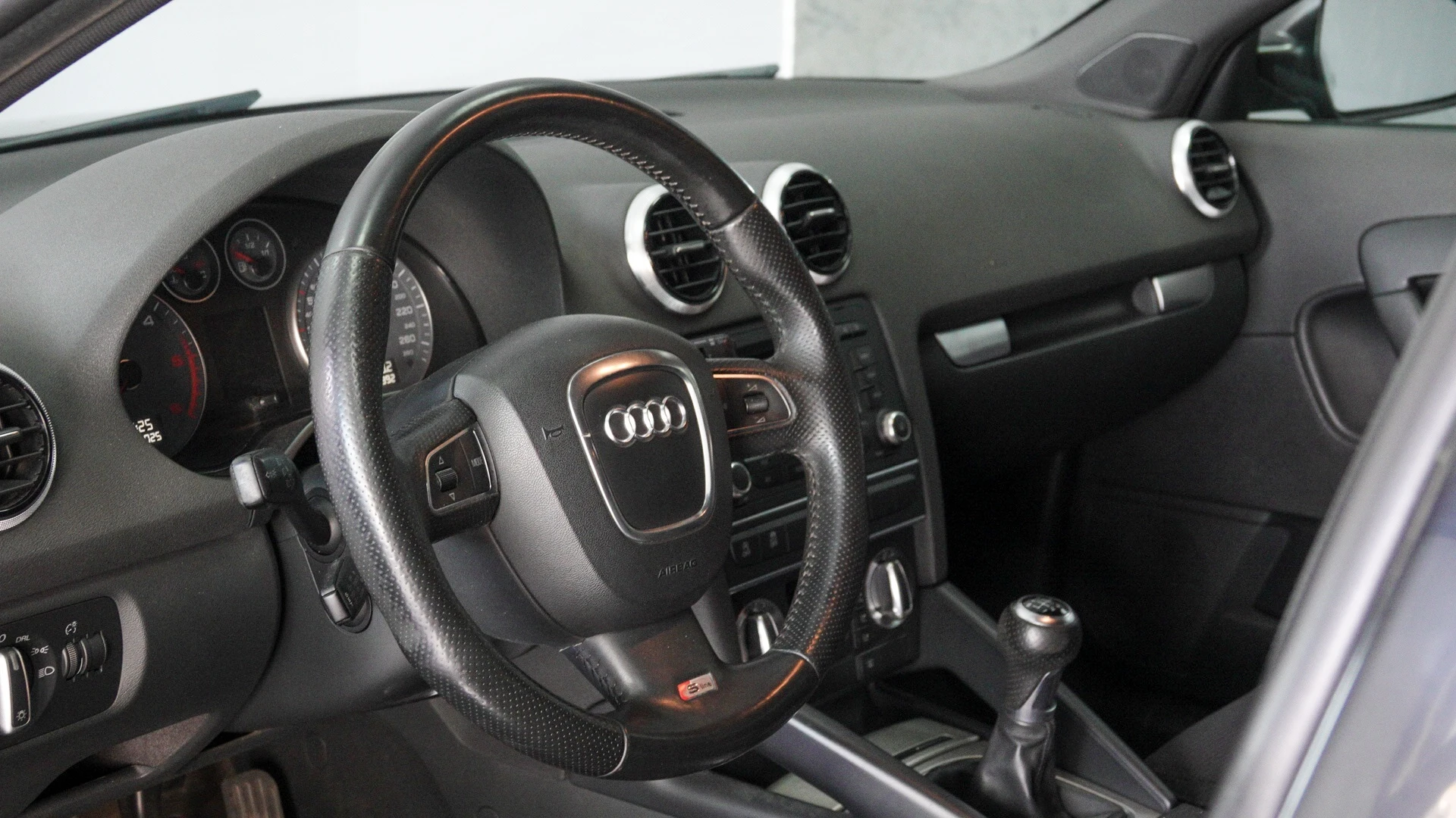 Audi A3 Sportback 1.6 TDI S-line 12
