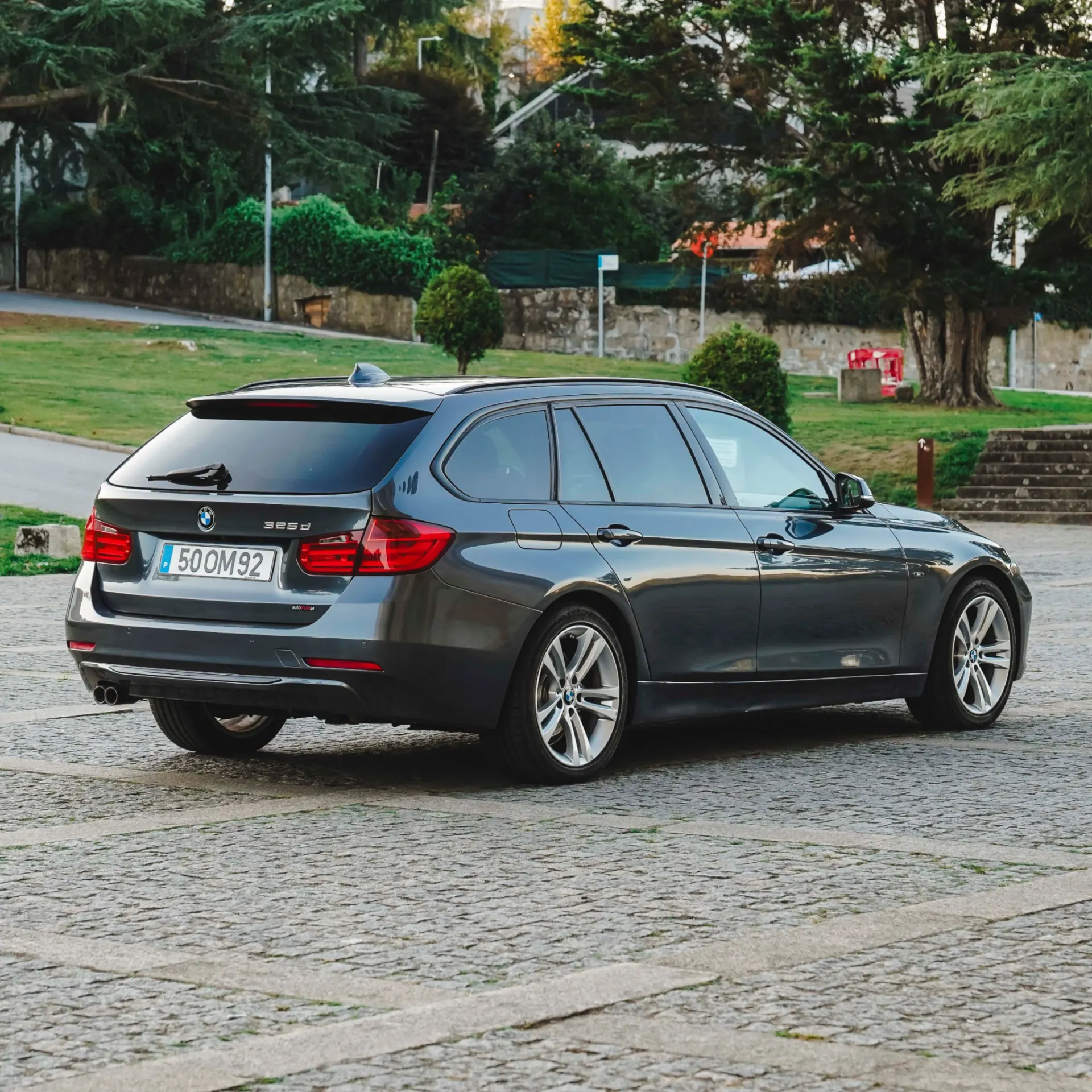 BMW 325 d Touring Auto Line Sport 8