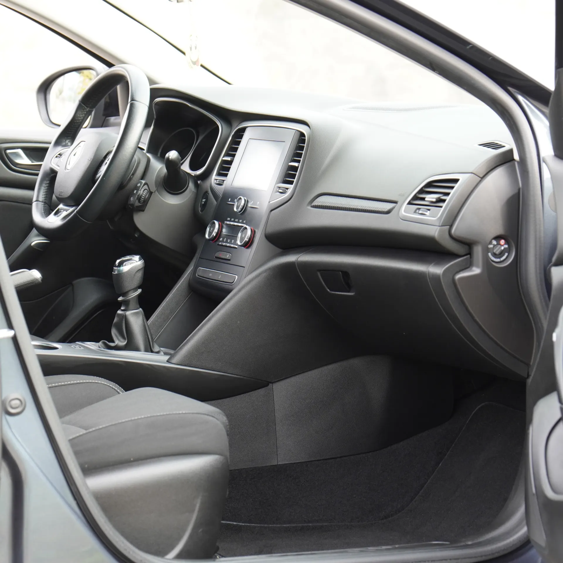 Renault Mégane 1.5 Blue dCi Limited 14