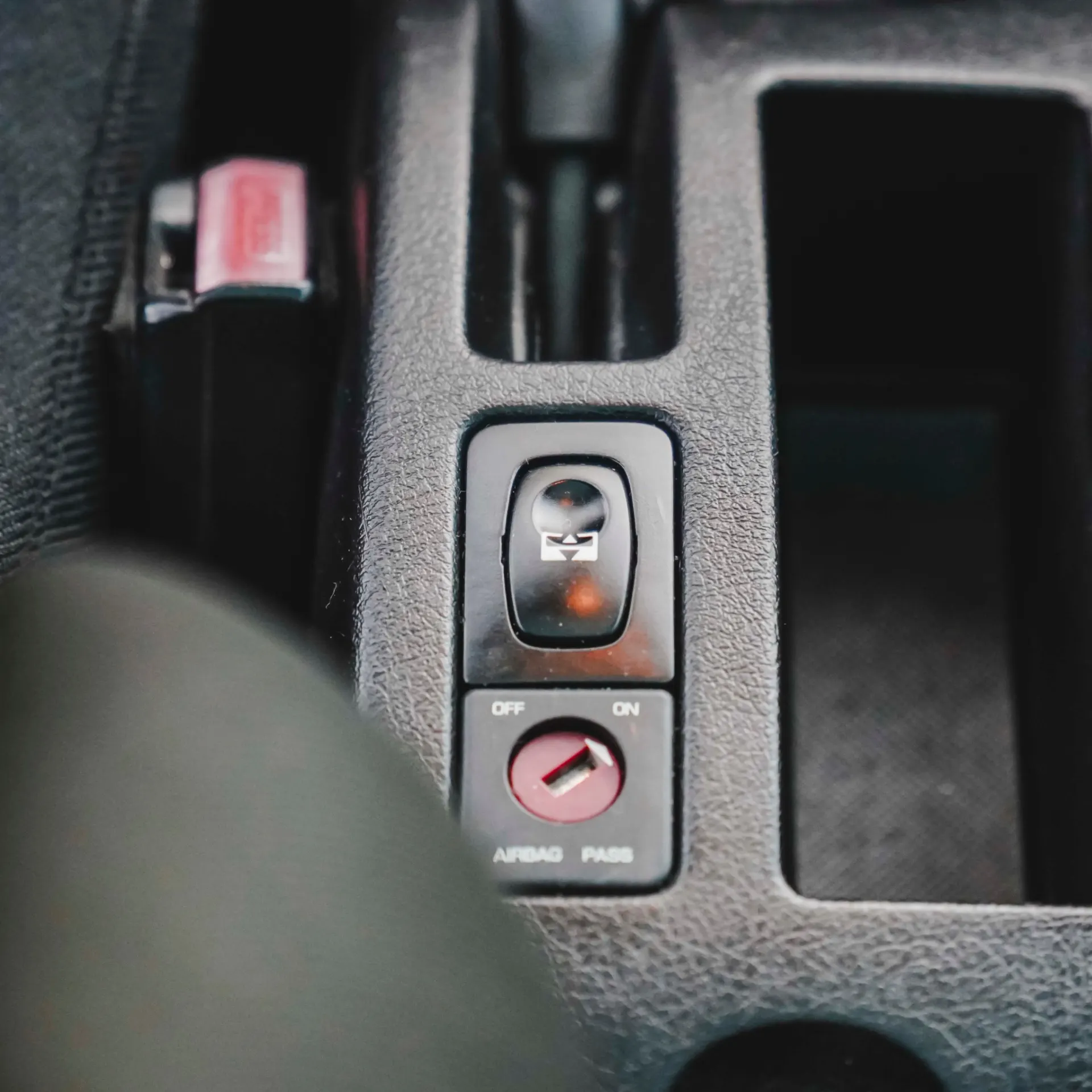 Peugeot 307 SW 1.6 HDi Black & Silver 31