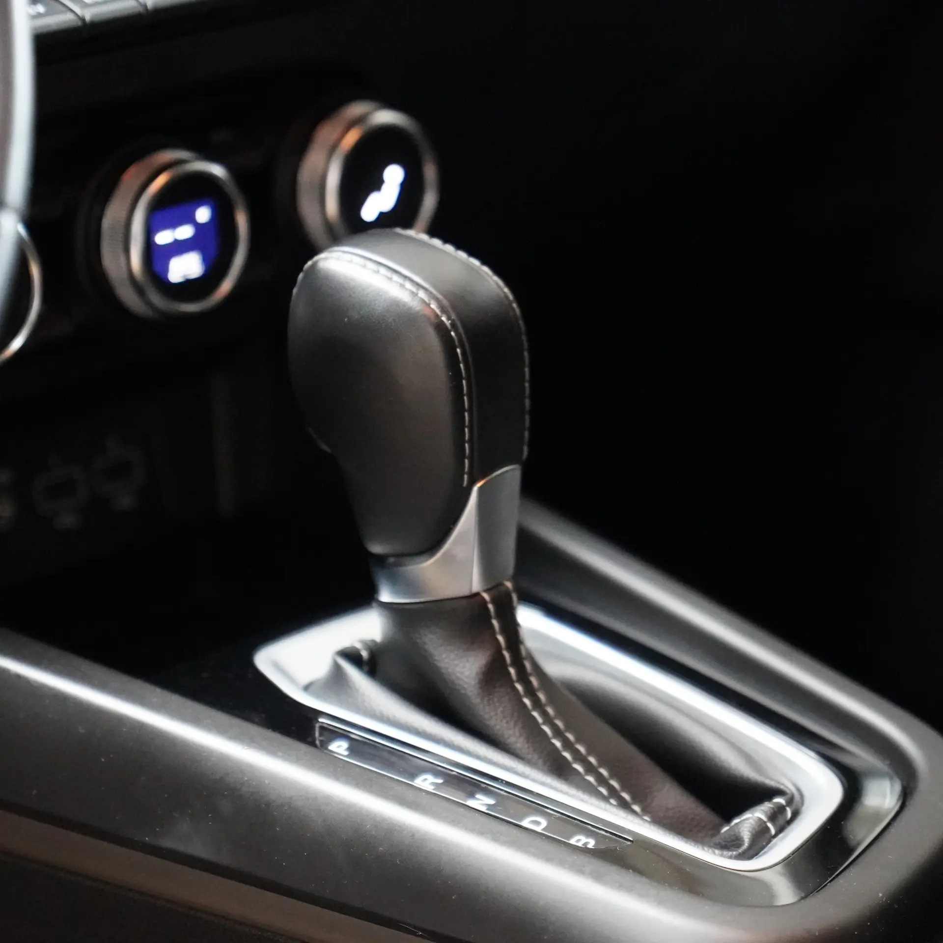 Renault Arkana 1.6 E-Tech Full Hybrid Evolution 15