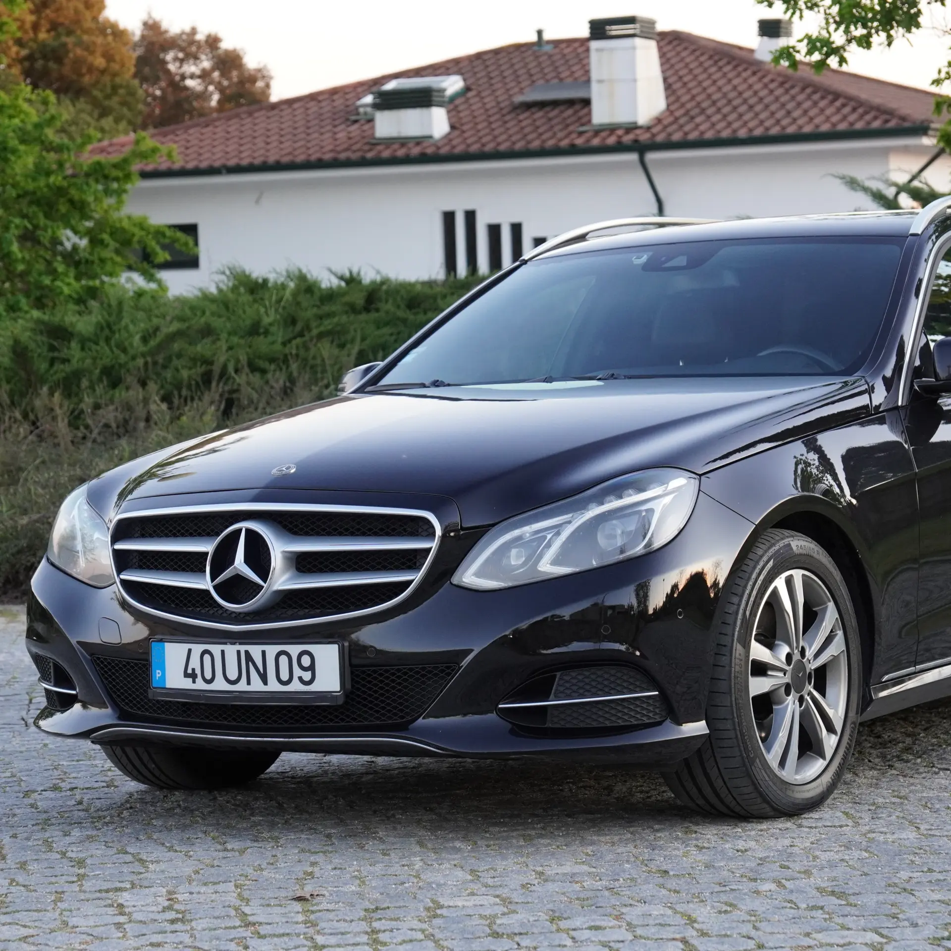 Mercedes-Benz E 300 Bluetec Hybrid Avantgarde 43