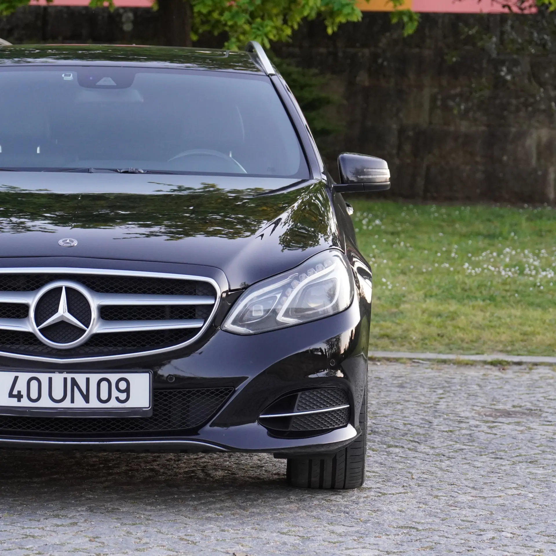 Mercedes-Benz E 300 Bluetec Hybrid Avantgarde 44