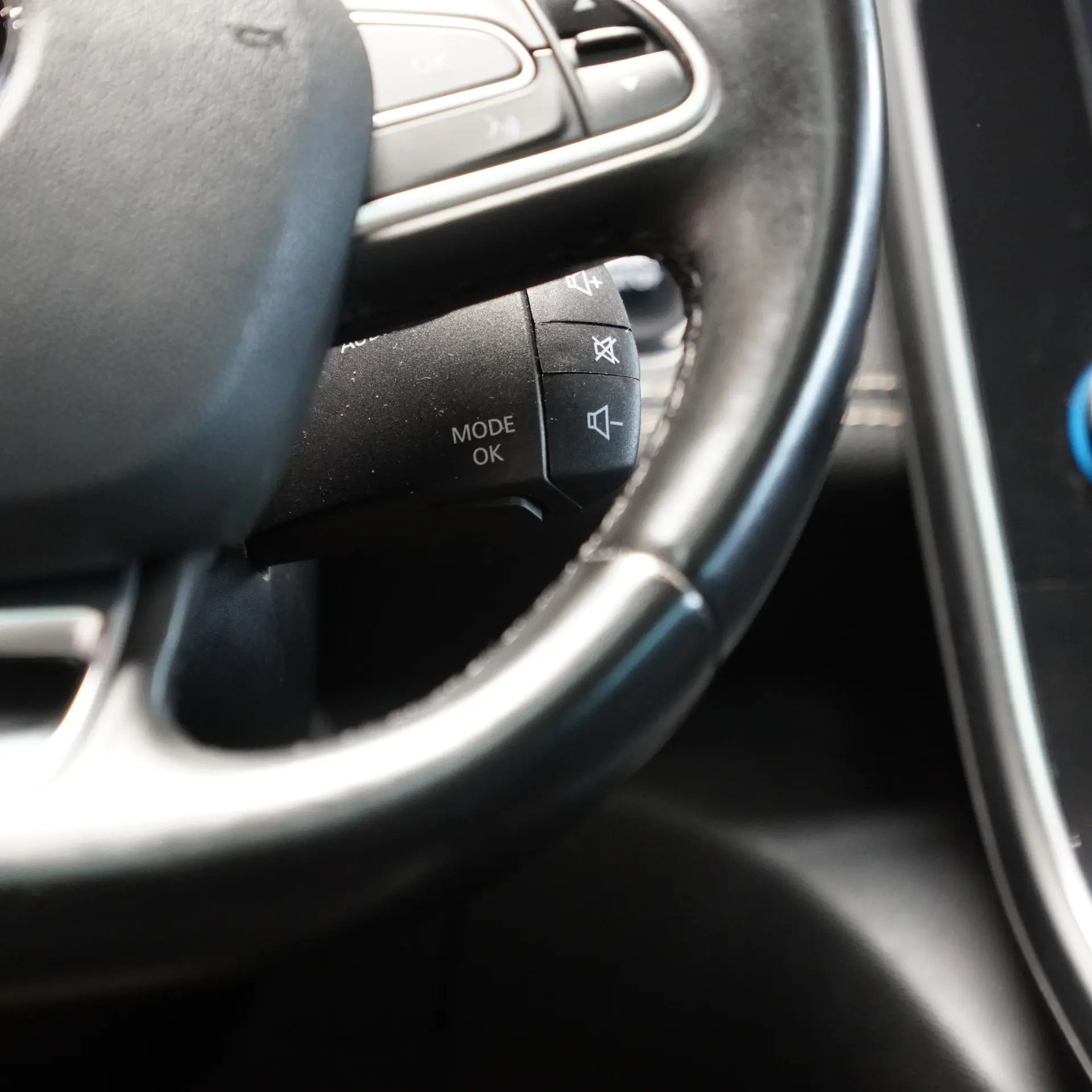 Renault Grand Scénic 1.7 Blue dCi Bose Edition EDC 30