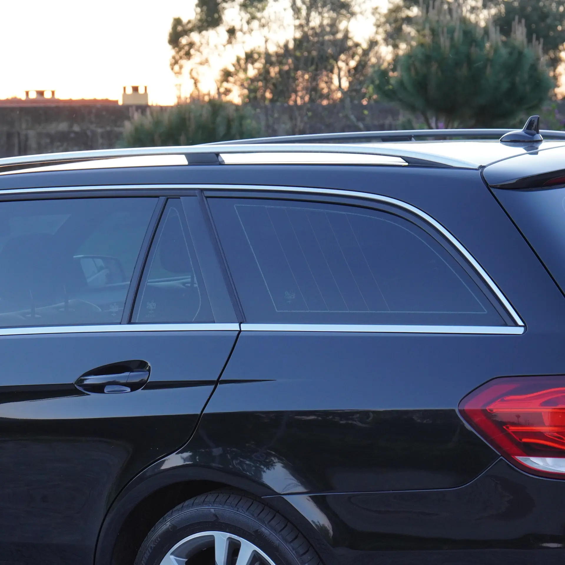 Mercedes-Benz E 300 Bluetec Hybrid Avantgarde 39