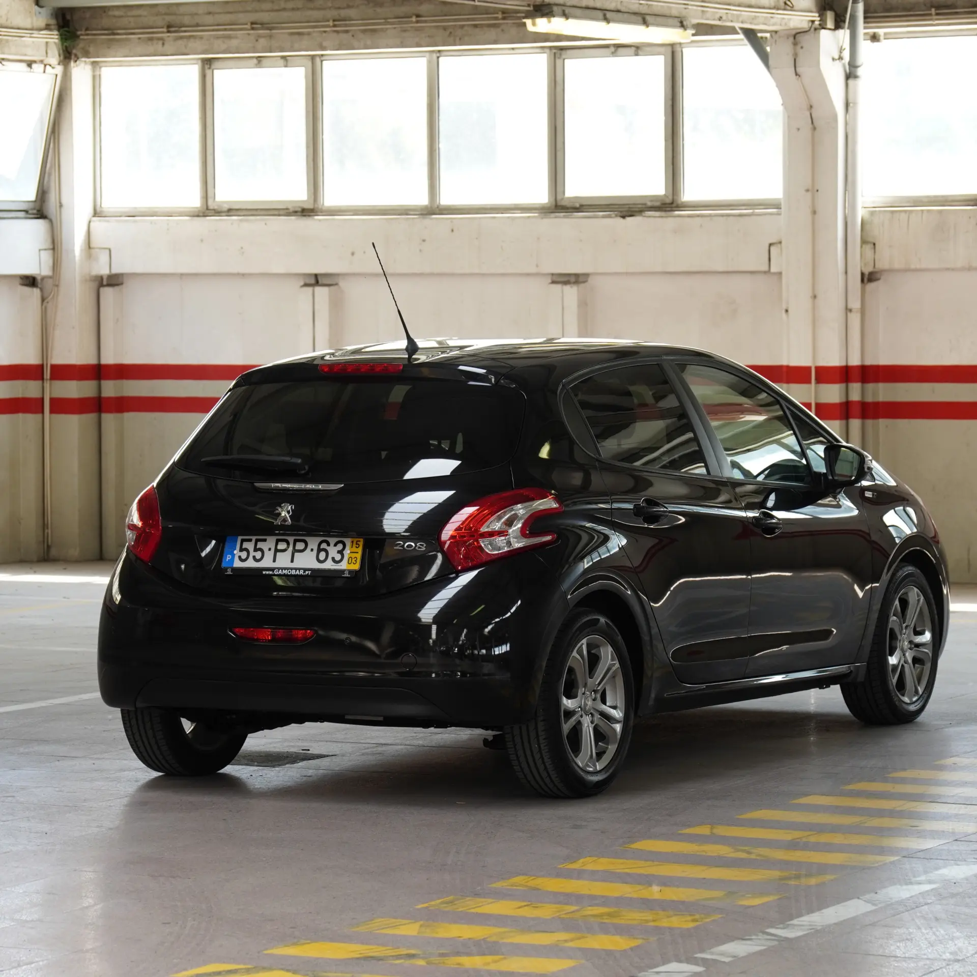 Peugeot 208 1.2 PureTech Style 7