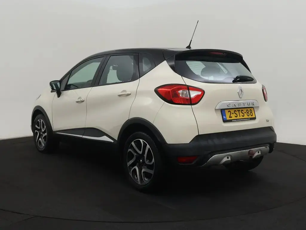 Renault Captur 1.2 TCe Dynamique EDC 3