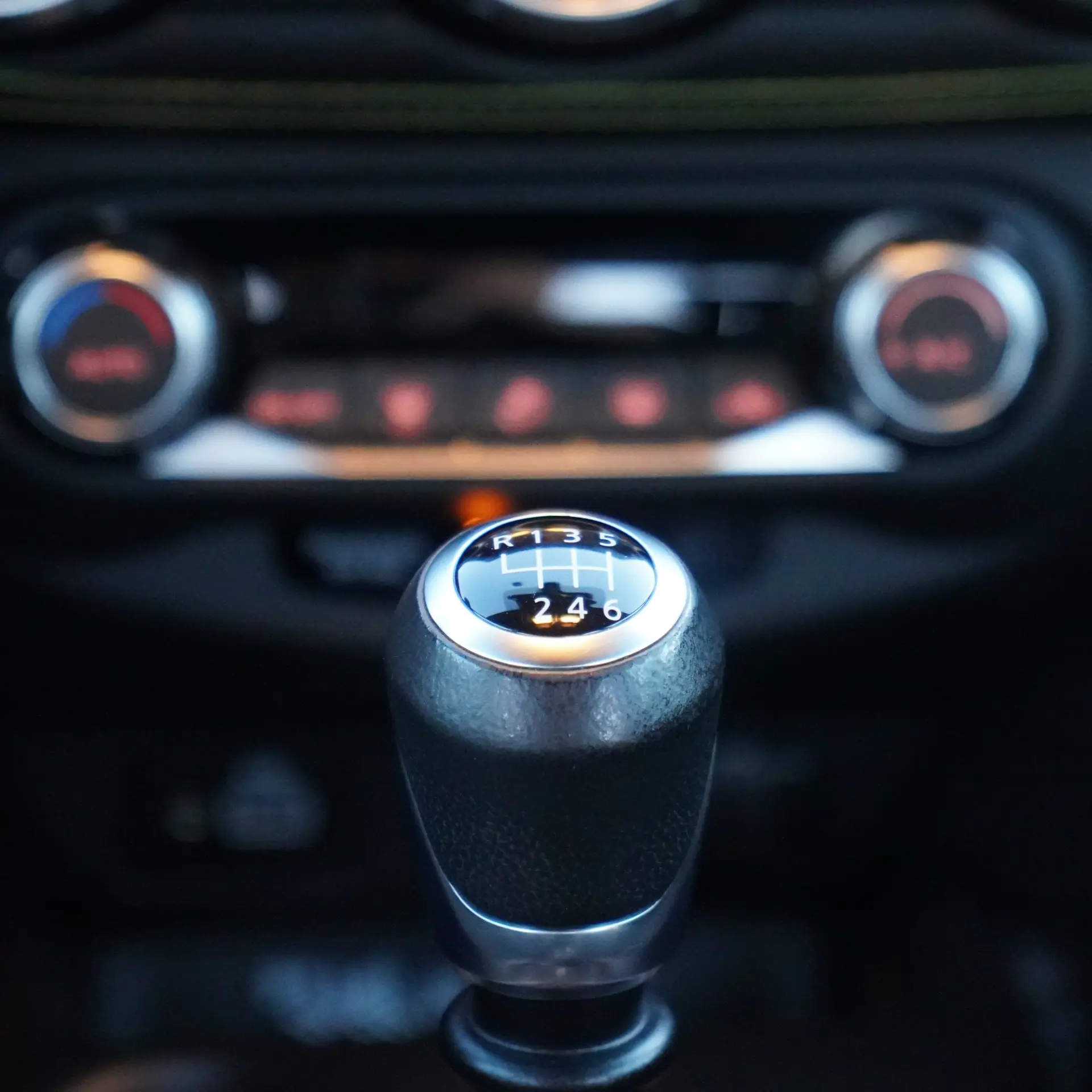 Nissan Juke 1.0 DIG-T Kiiro 23