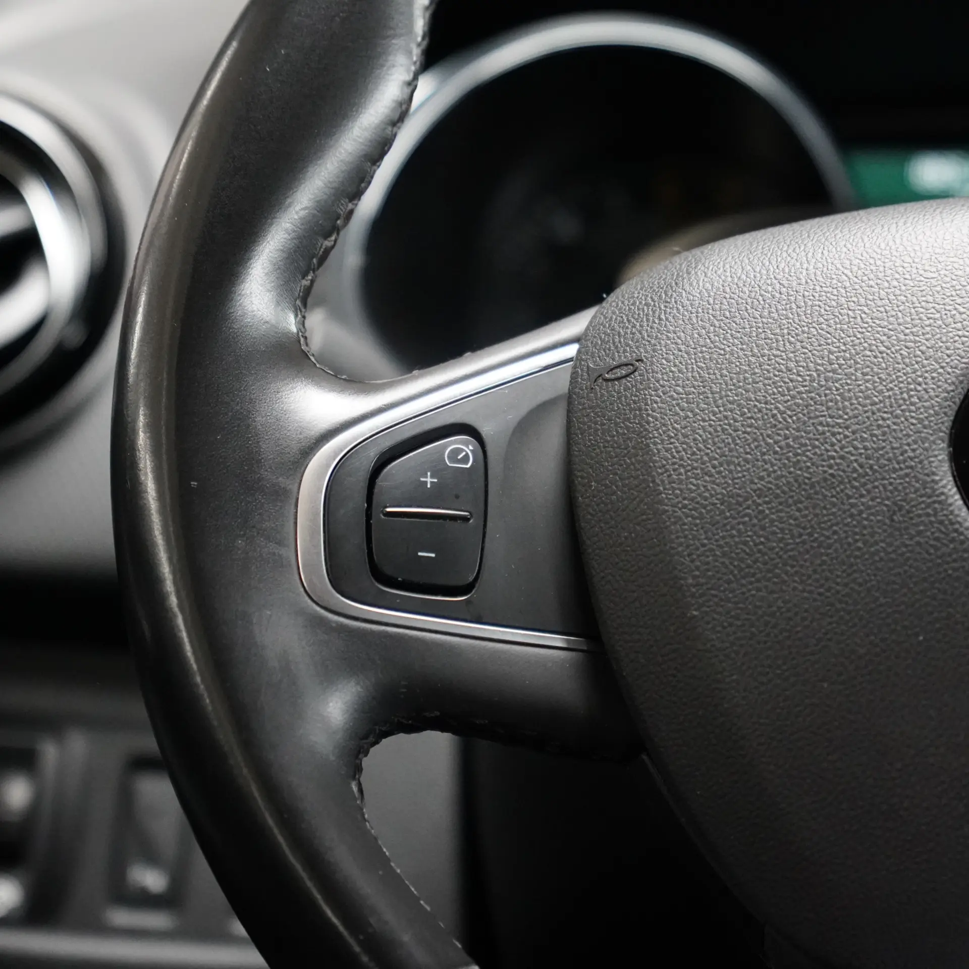 Renault Clio TCe 90 Dynamique 19