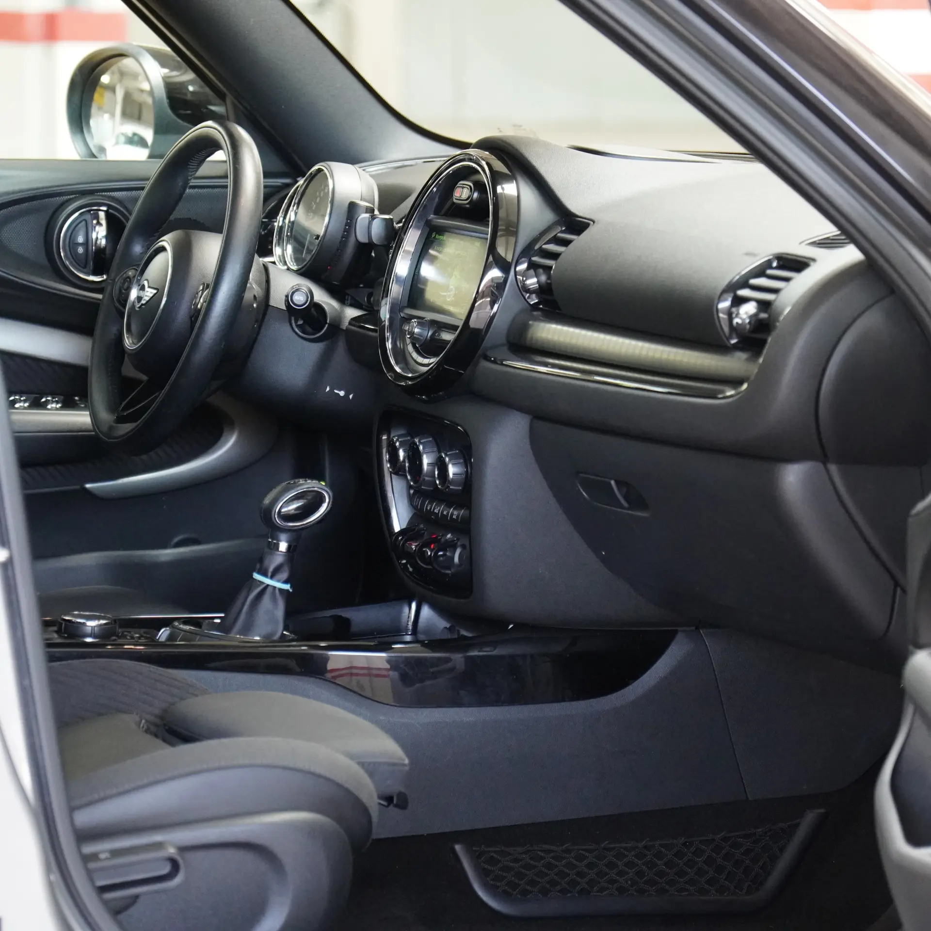 MINI Clubman Cooper D Auto 17